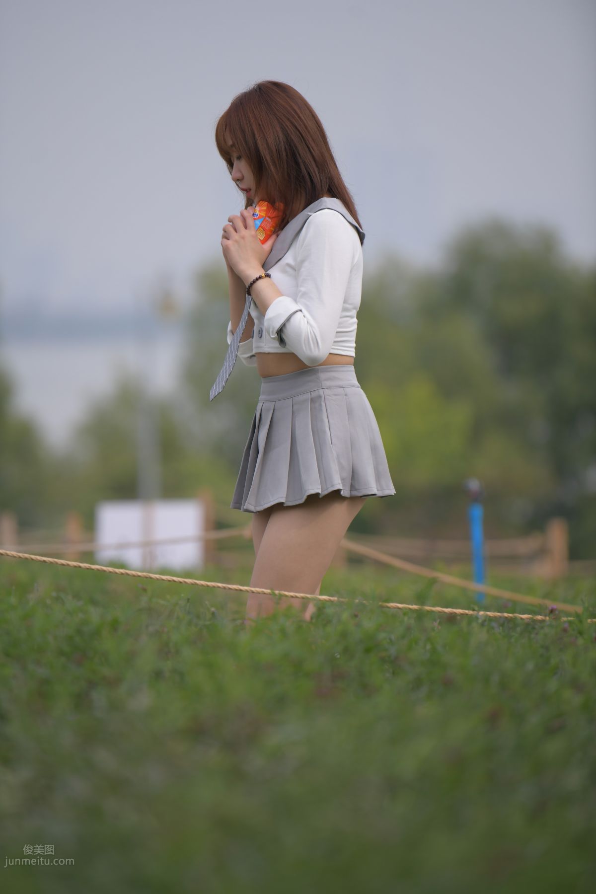 [Mojing Street] 095 Sexy and Moving Beauty in a Small Pleated Skirt photo 671