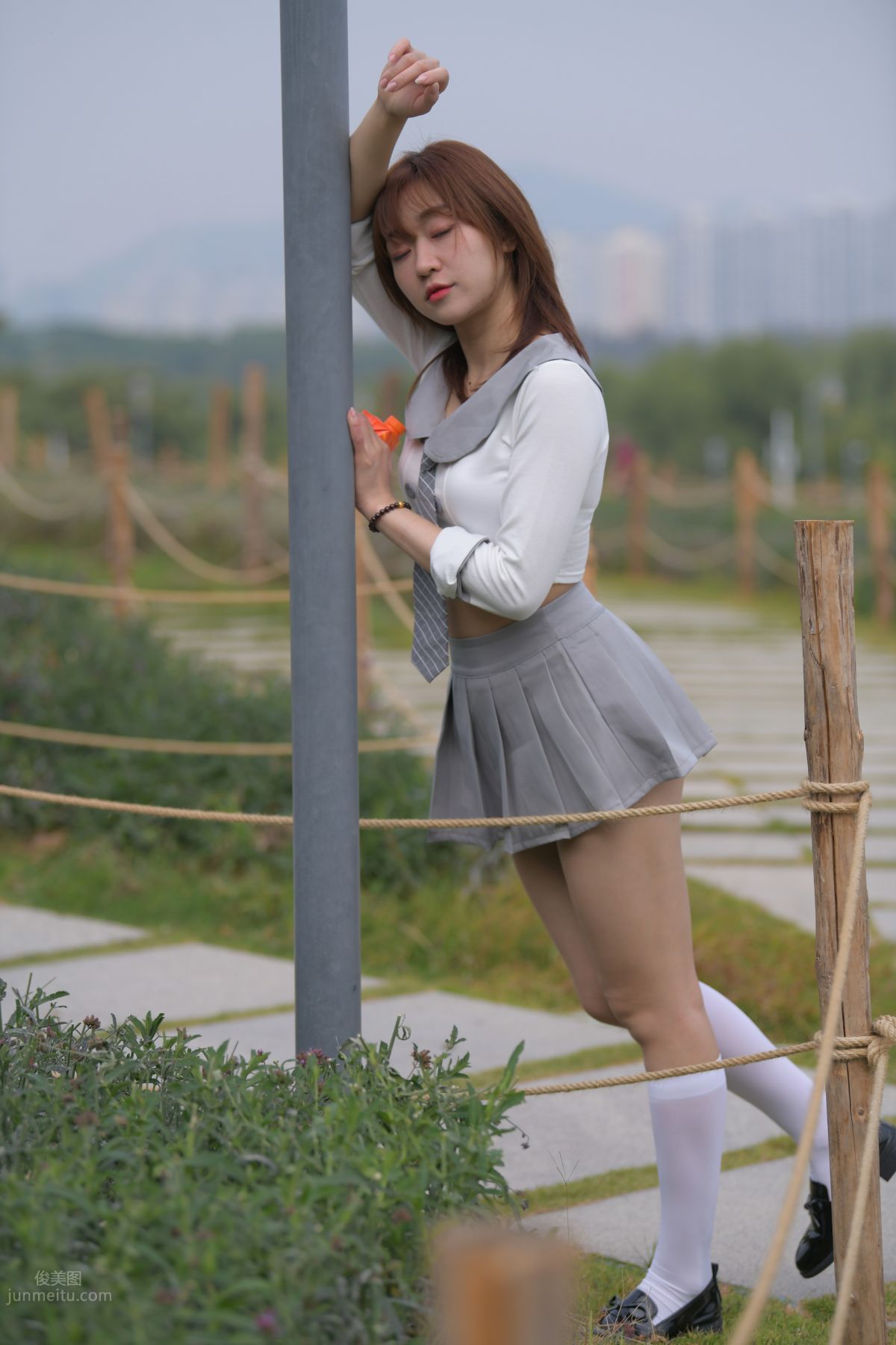 [Mojing Street] 095 Sexy and Moving Beauty in a Small Pleated Skirt photo 708