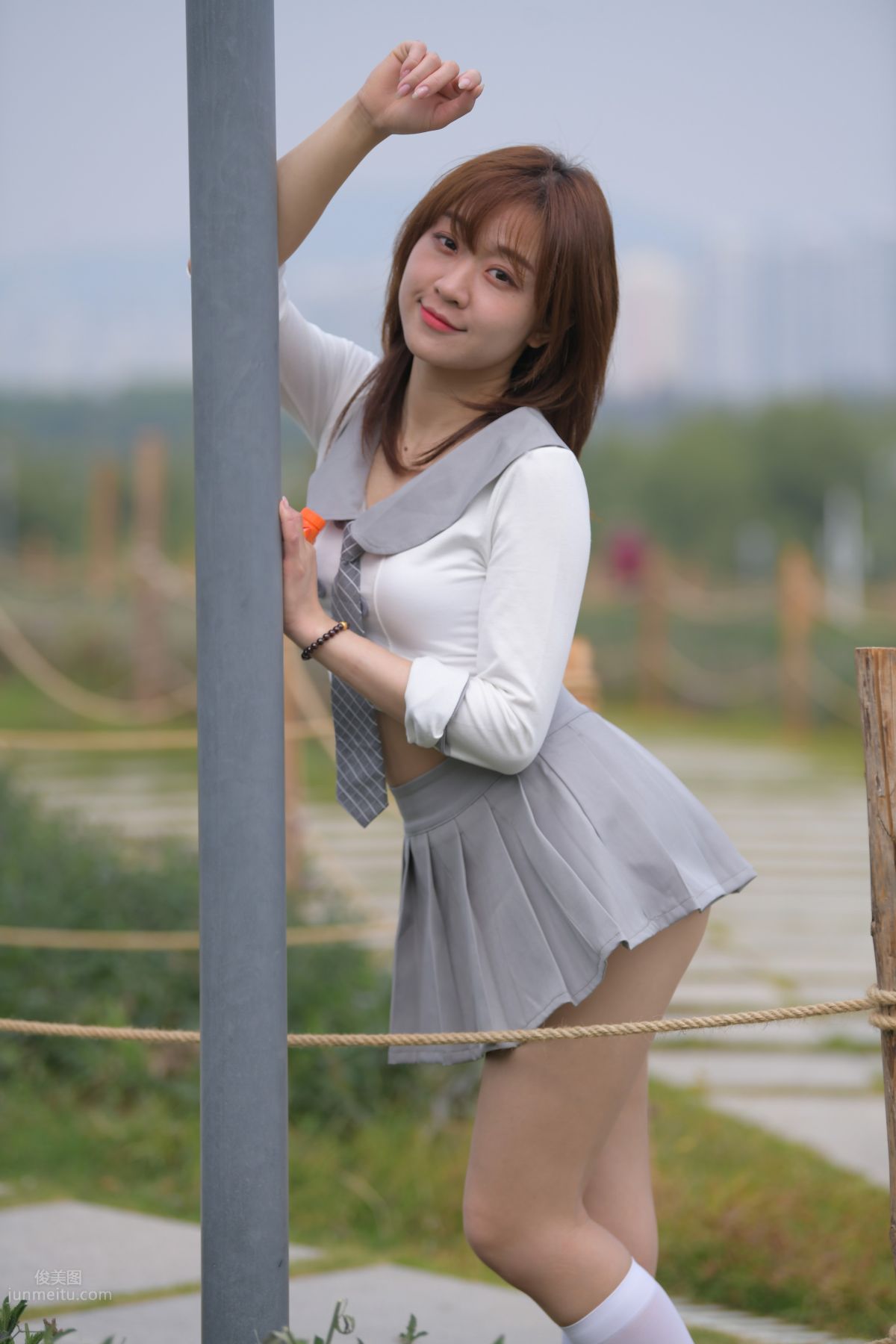 [Mojing Street] 095 Sexy and Moving Beauty in a Small Pleated Skirt photo 714