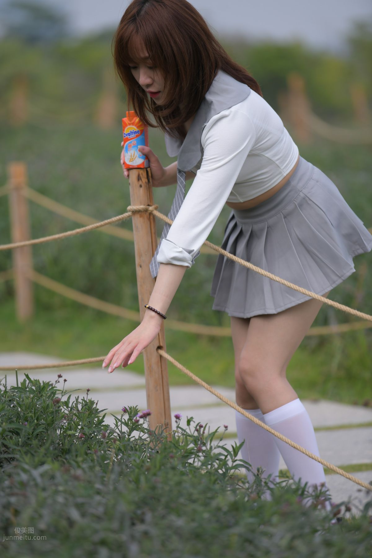 [Mojing Street] 095 Sexy and Moving Beauty in a Small Pleated Skirt photo 736