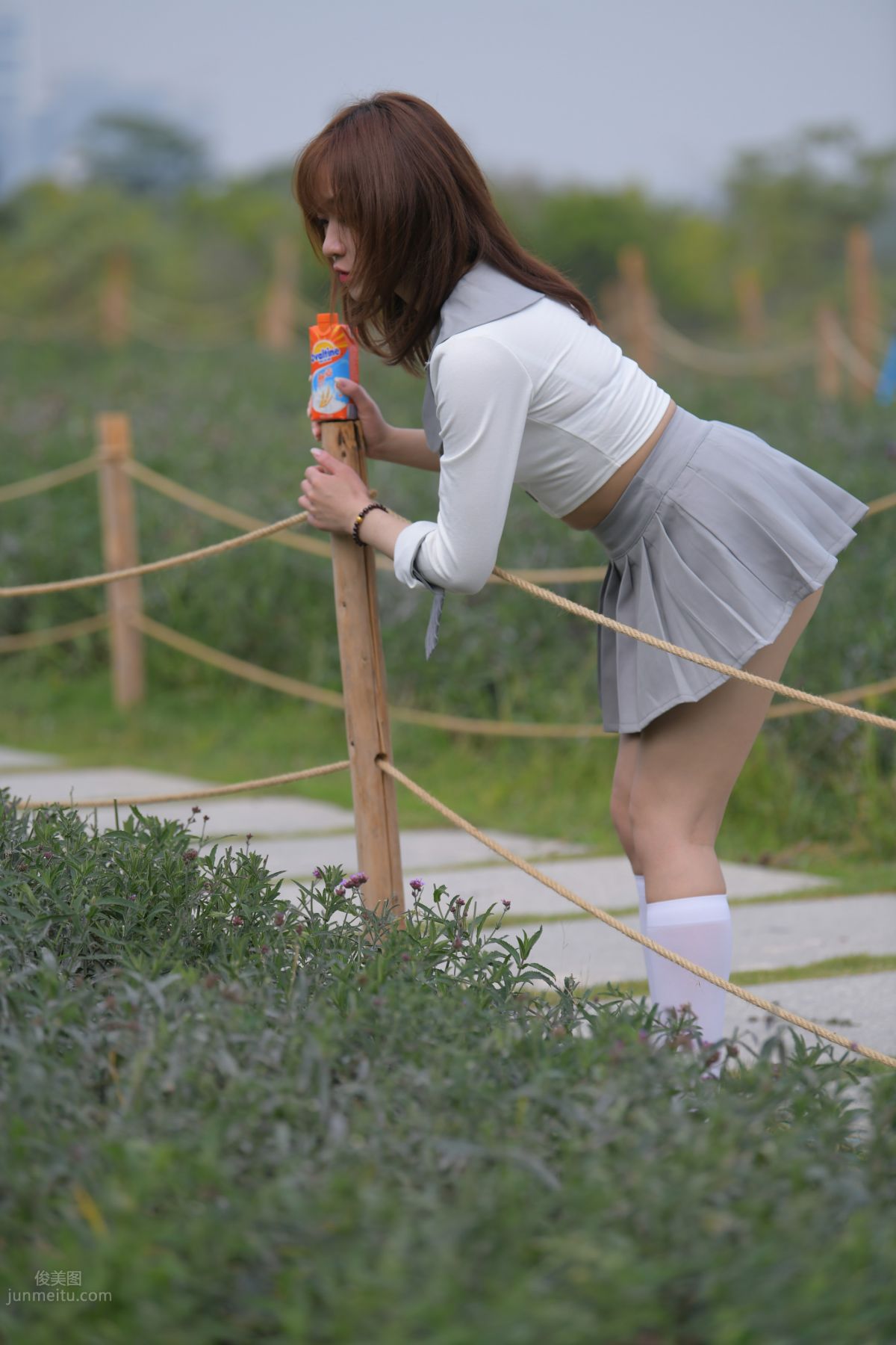 [Mojing Street] 095 Sexy and Moving Beauty in a Small Pleated Skirt photo 739