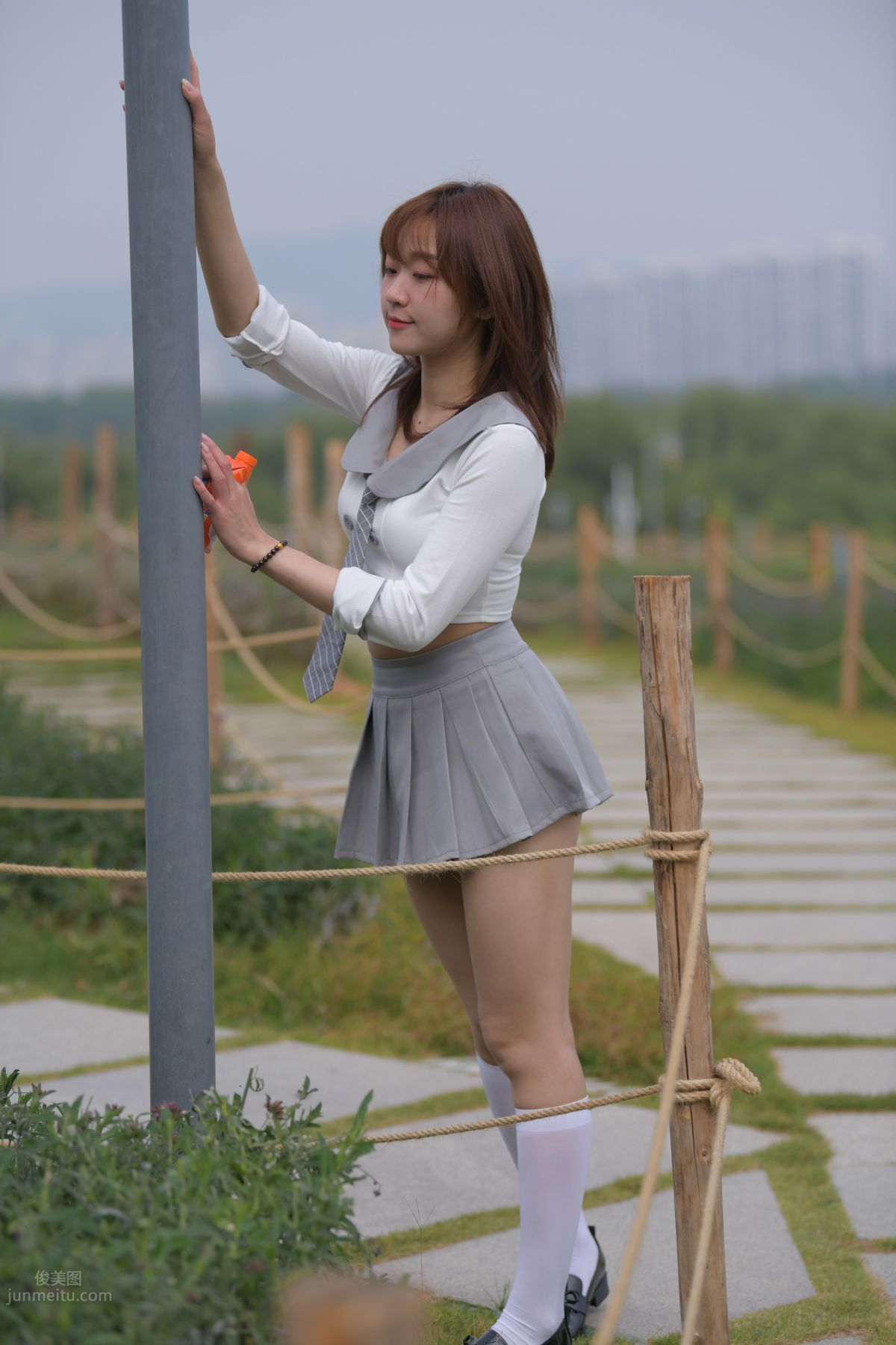 [Mojing Street] 095 Sexy and Moving Beauty in a Small Pleated Skirt photo 752