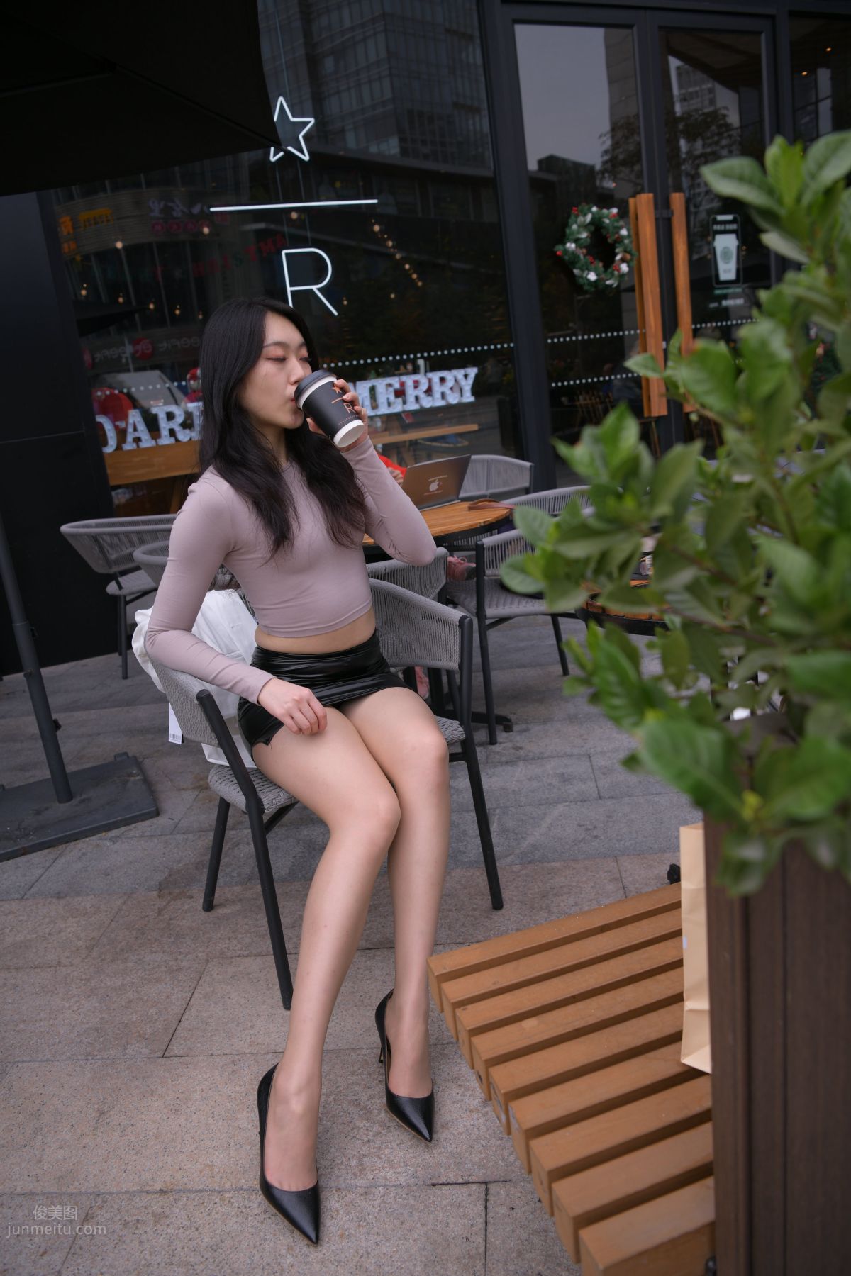 [Mojing Street] 099 Hunhun Street Snap Works, That Woman 1 photo 460