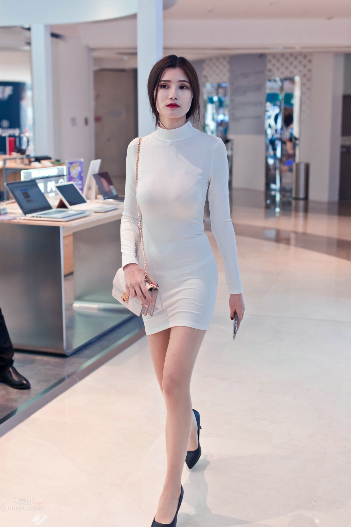 [Mojing Street] 103 Spy Kill Storm, Mini Skirt Flesh-Colored Stockings Female Assassin Tingting, The Final Chapter of the Operation photo 213