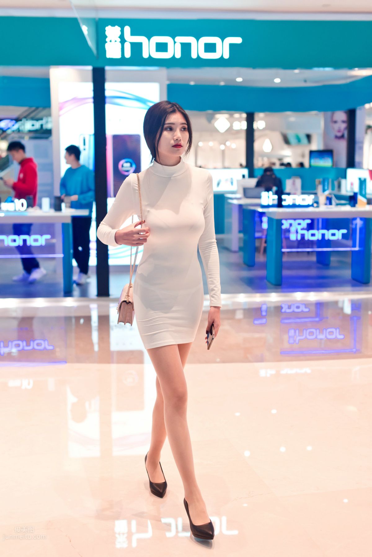 [Mojing Street] 103 Spy Kill Storm, Mini Skirt Flesh-Colored Stockings Female Assassin Tingting, The Final Chapter of the Operation photo 221