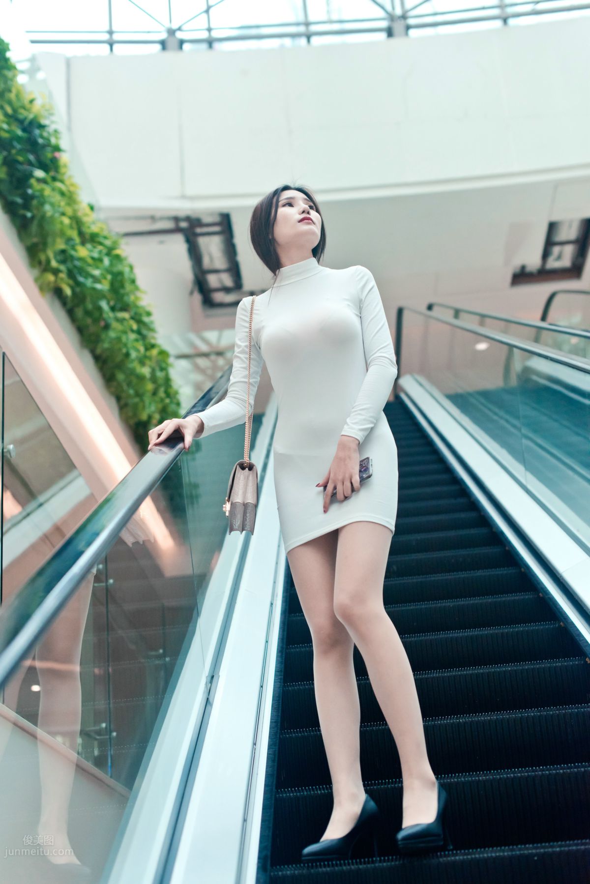 [Mojing Street] 103 Spy Kill Storm, Mini Skirt Flesh-Colored Stockings Female Assassin Tingting, The Final Chapter of the Operation photo 303