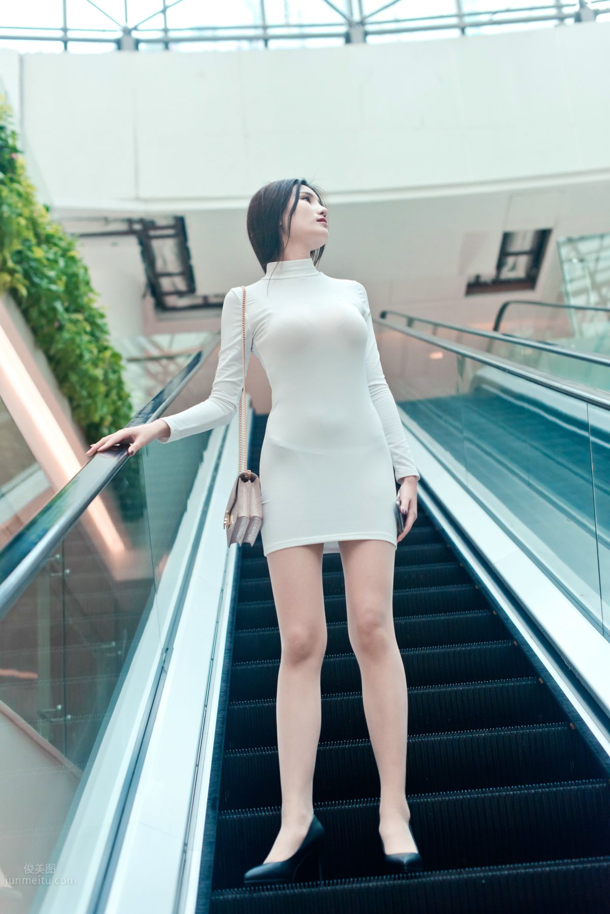 [Mojing Street] 103 Spy Kill Storm, Mini Skirt Flesh-Colored Stockings Female Assassin Tingting, The Final Chapter of the Operation photo 305