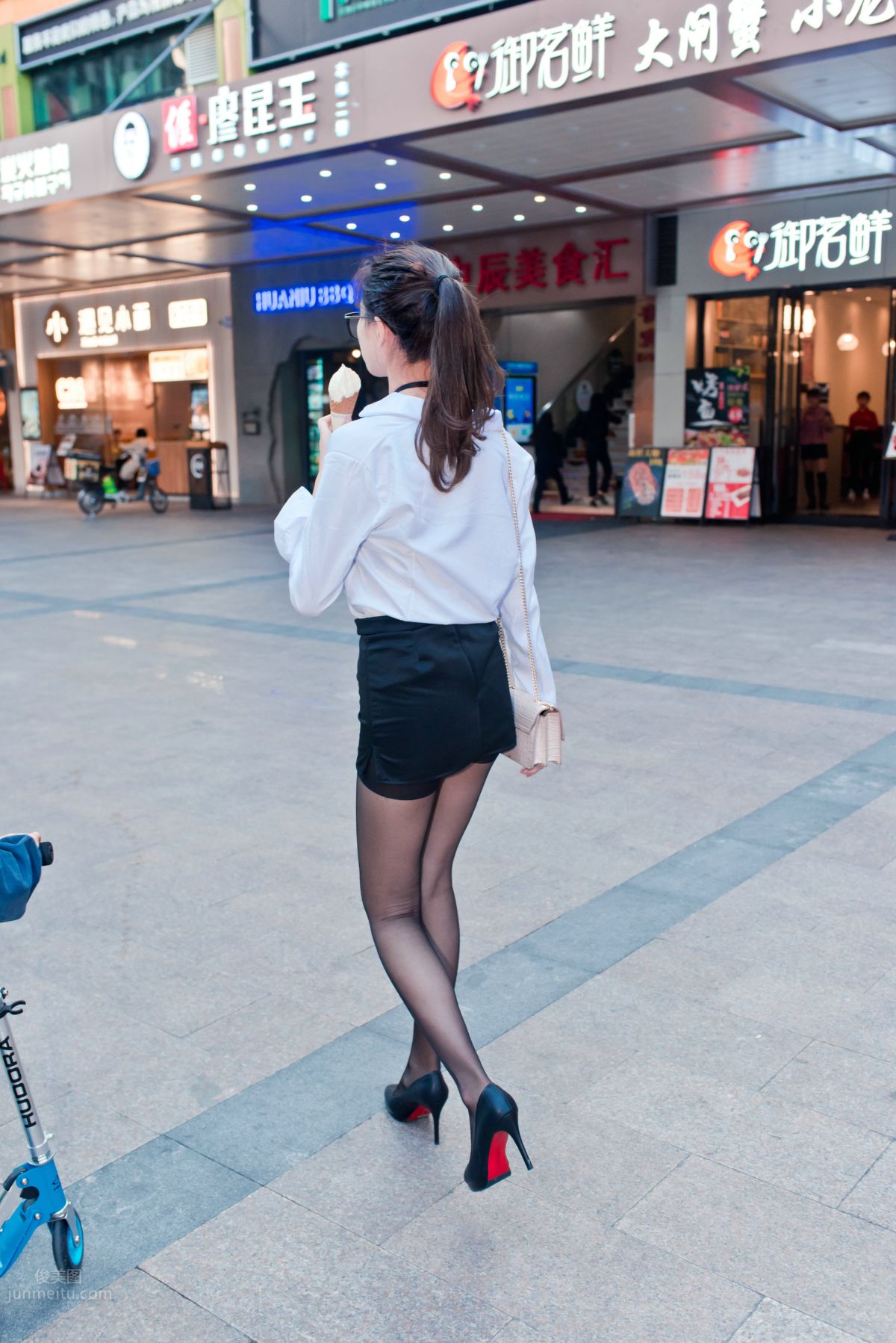[Mojing Street] 105 OL Top Quality Black Stockings Beauty Tingting's Daily Work photo 79