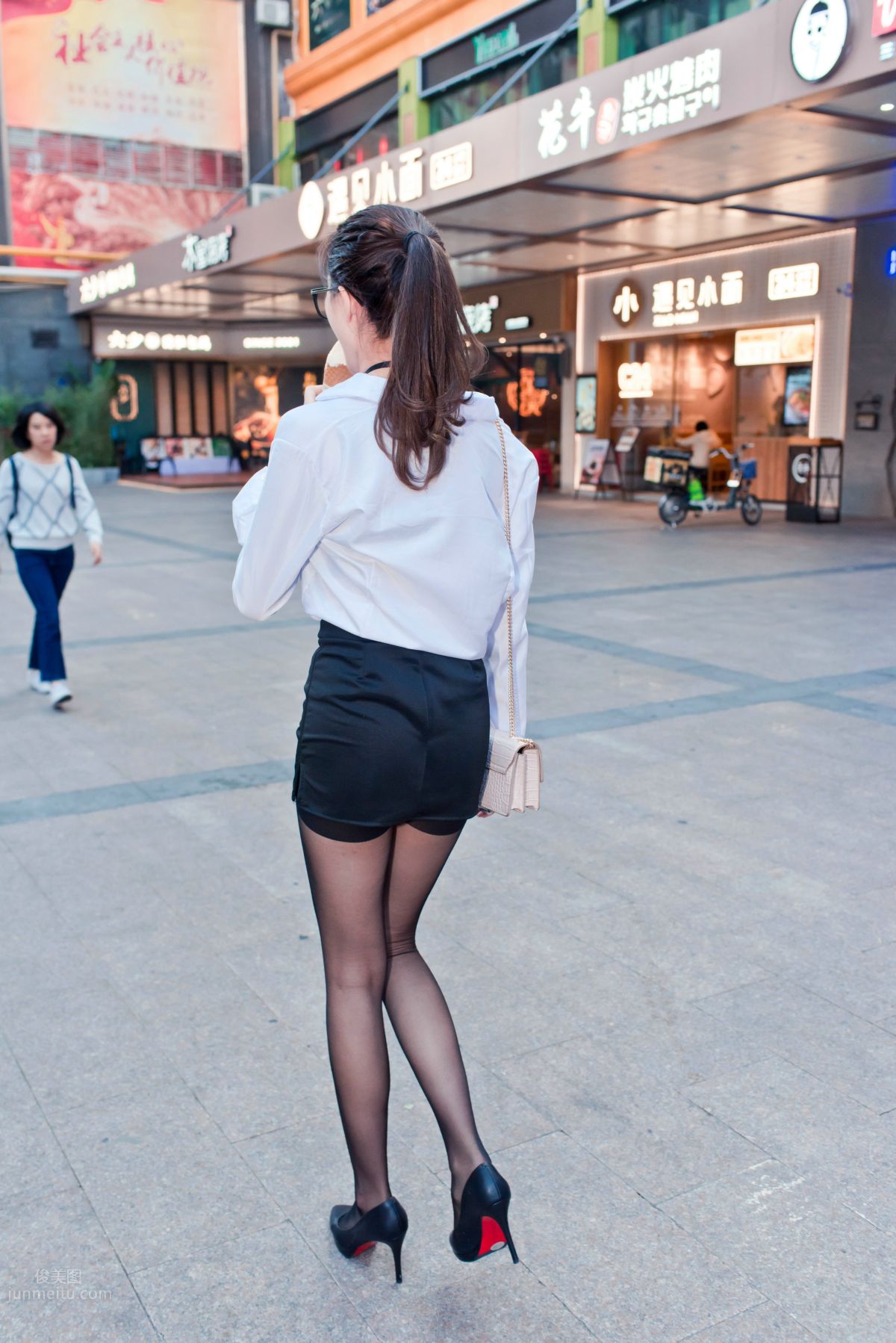 [Mojing Street] 105 OL Top Quality Black Stockings Beauty Tingting's Daily Work photo 81