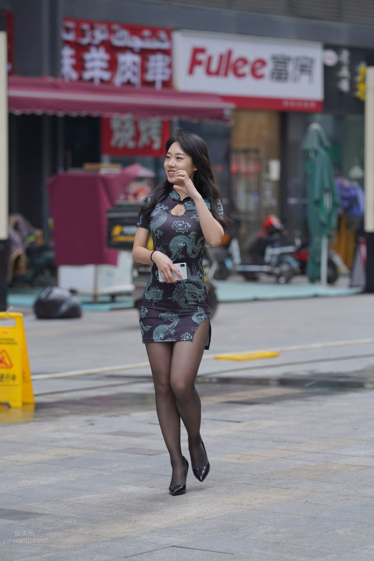 [Mojing Street] 106 Sexy Mature Woman in Black Stockings Modified Qipao photo 15
