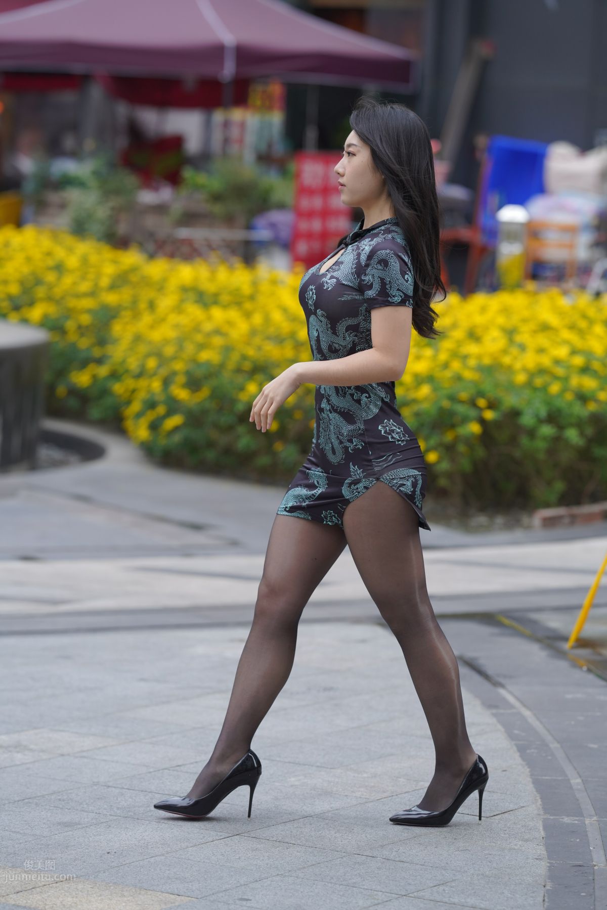 [Mojing Street] 106 Sexy Mature Woman in Black Stockings Modified Qipao photo 128