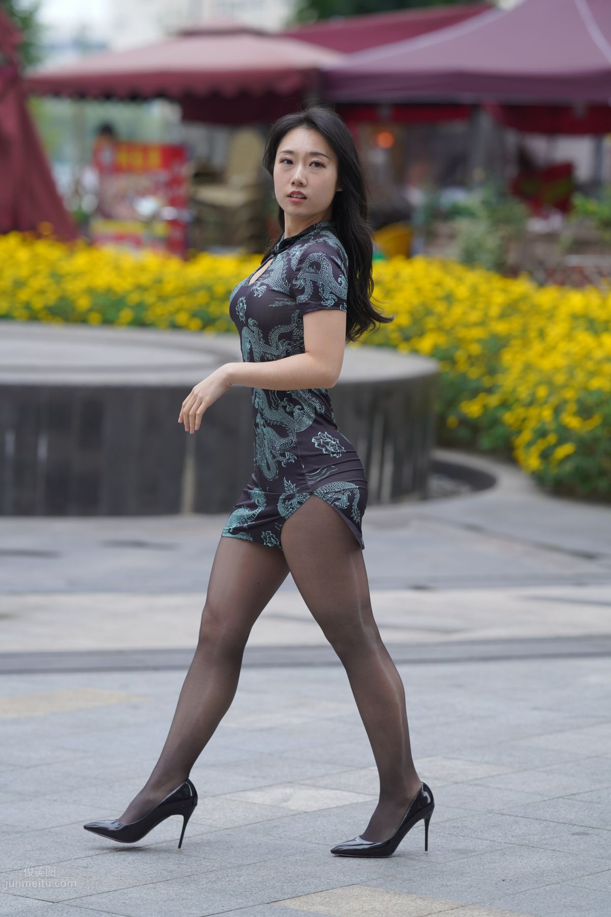 [Mojing Street] 106 Sexy Mature Woman in Black Stockings Modified Qipao photo 130
