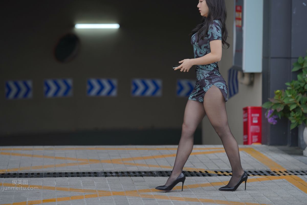 [Mojing Street] 106 Sexy Mature Woman in Black Stockings Modified Qipao photo 217