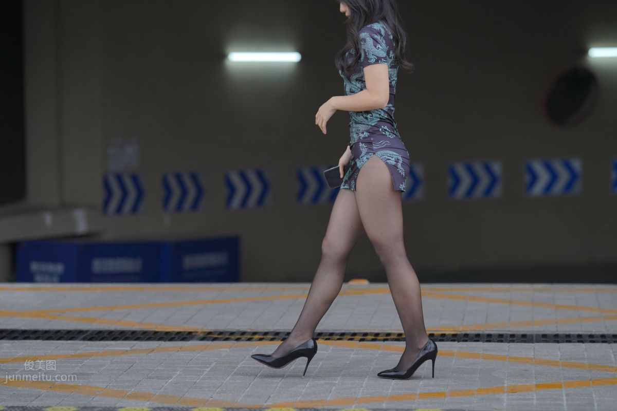 [Mojing Street] 106 Sexy Mature Woman in Black Stockings Modified Qipao photo 224