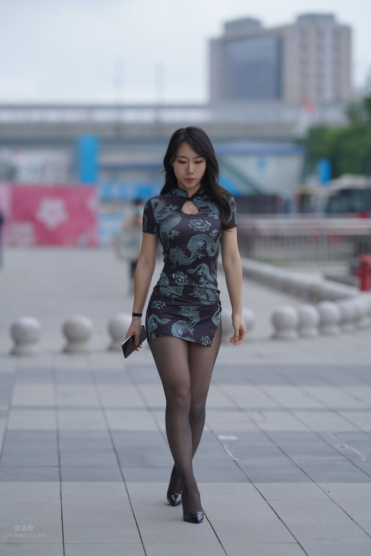 [Mojing Street] 106 Sexy Mature Woman in Black Stockings Modified Qipao photo 235