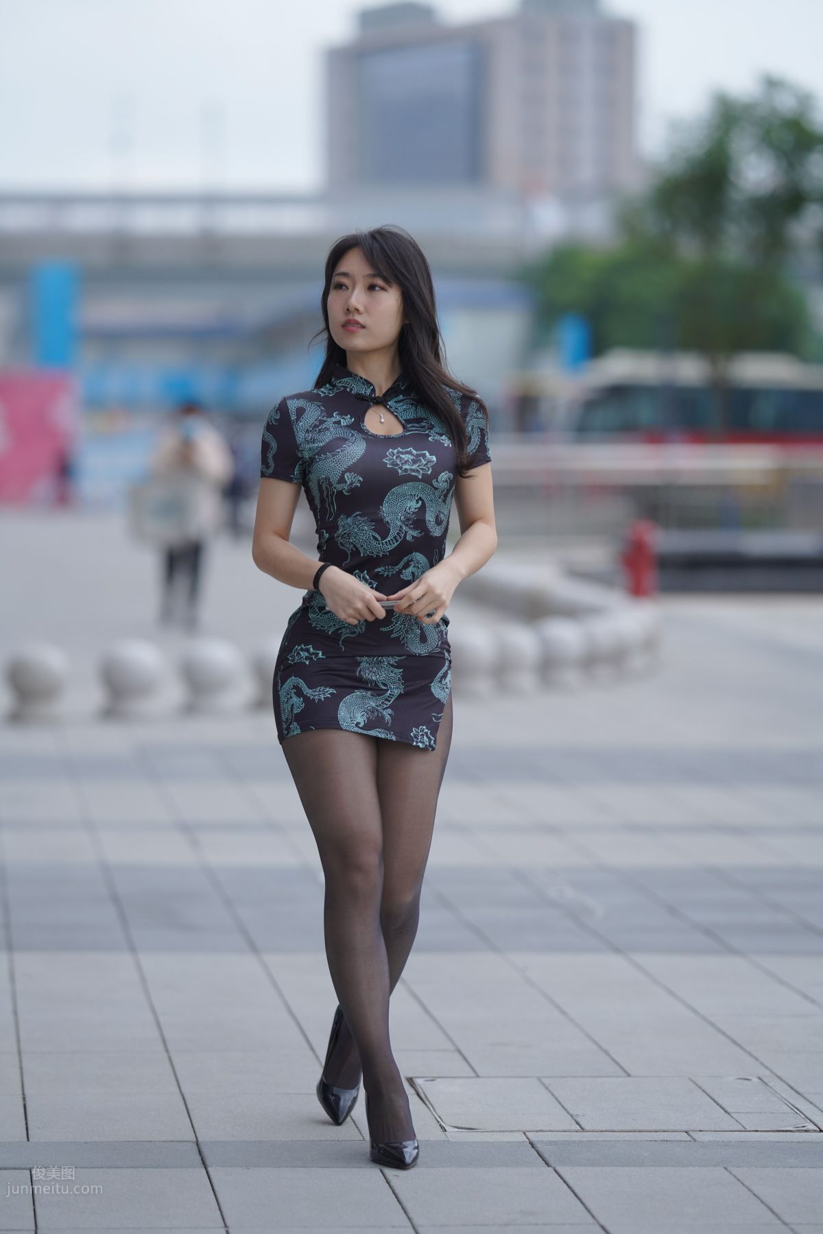 [Mojing Street] 106 Sexy Mature Woman in Black Stockings Modified Qipao photo 240