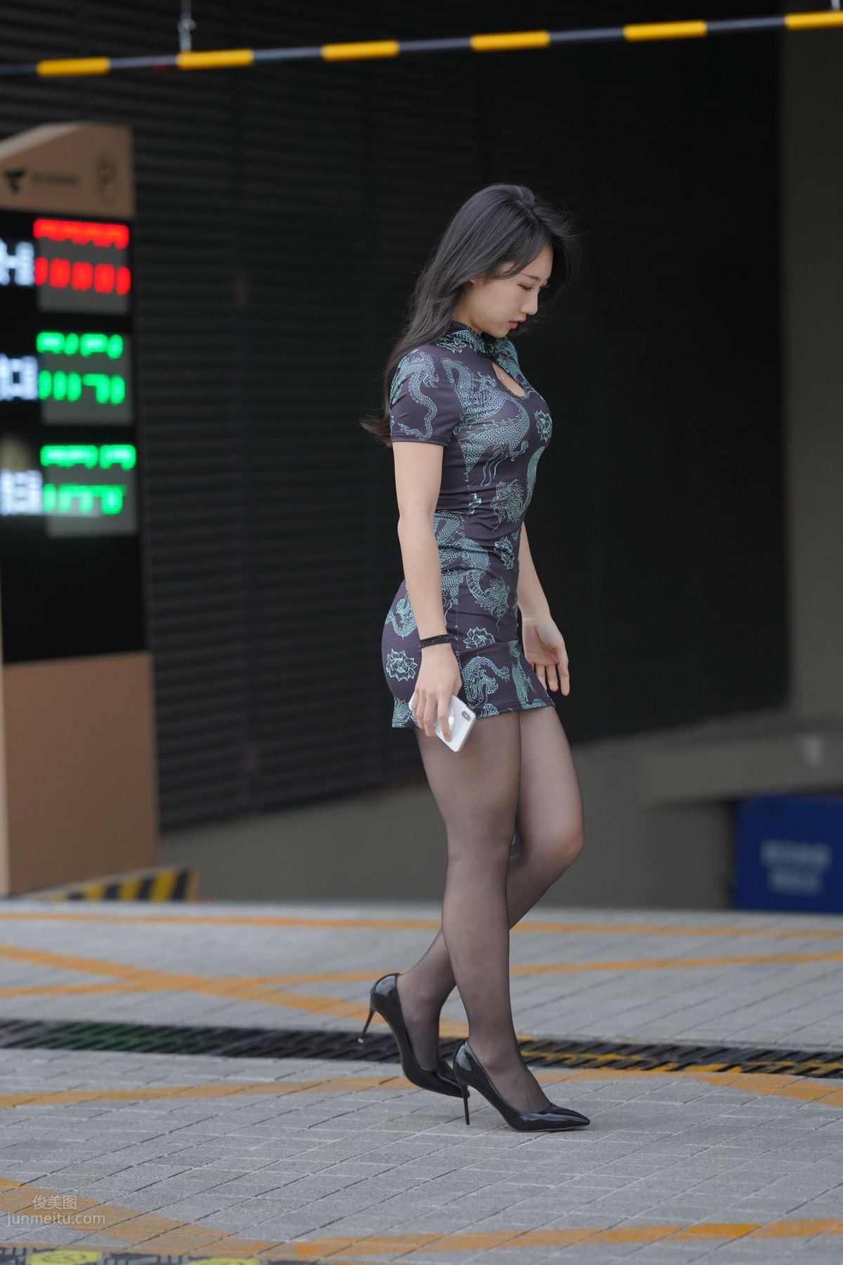 [Mojing Street] 106 Sexy Mature Woman in Black Stockings Modified Qipao photo 282