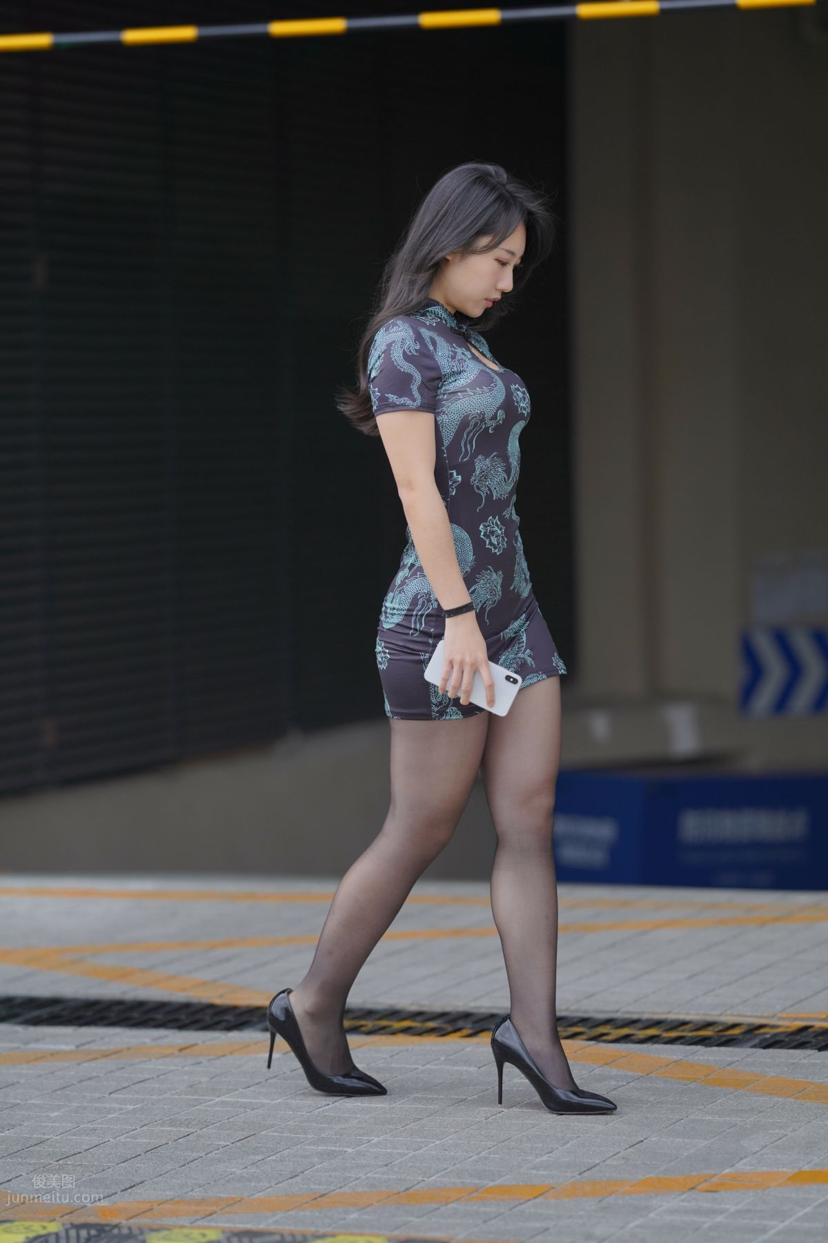 [Mojing Street] 106 Sexy Mature Woman in Black Stockings Modified Qipao photo 283