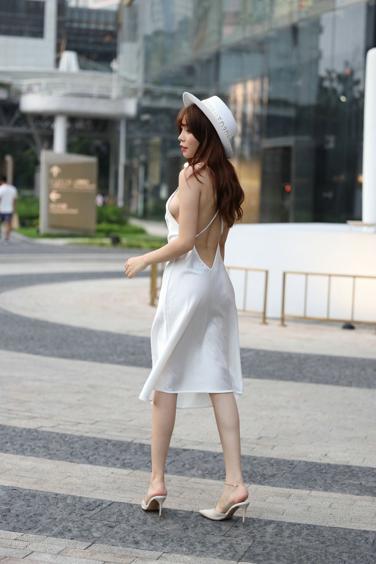 [Mojing Street] 108 Zhizhi Street Snap Photography, Urban Beauty Season 2, White Dress photo 104