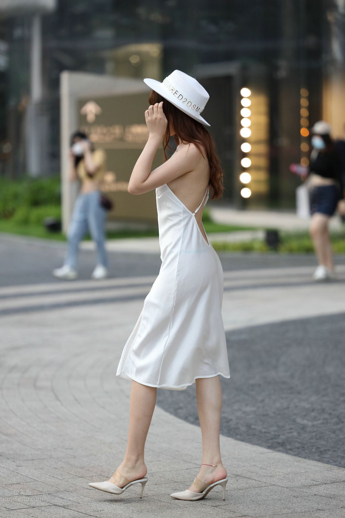 [Mojing Street] 108 Zhizhi Street Snap Photography, Urban Beauty Season 2, White Dress photo 137