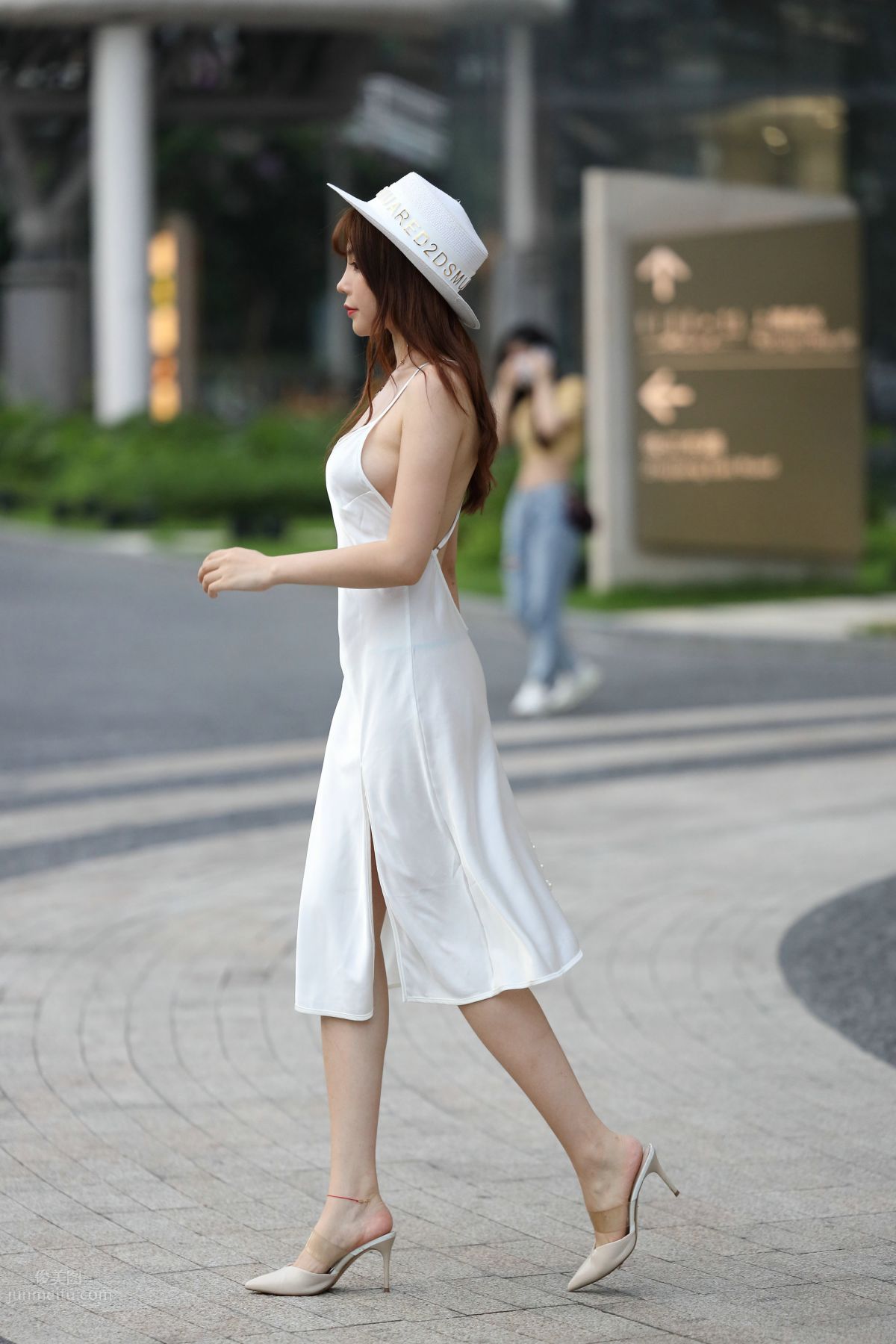 [Mojing Street] 108 Zhizhi Street Snap Photography, Urban Beauty Season 2, White Dress photo 140