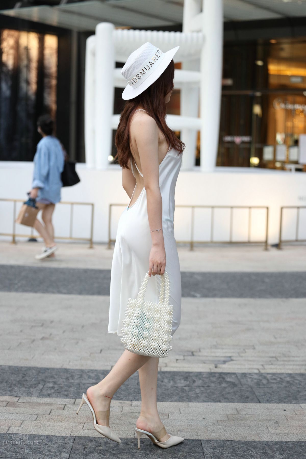 [Mojing Street] 108 Zhizhi Street Snap Photography, Urban Beauty Season 2, White Dress photo 153