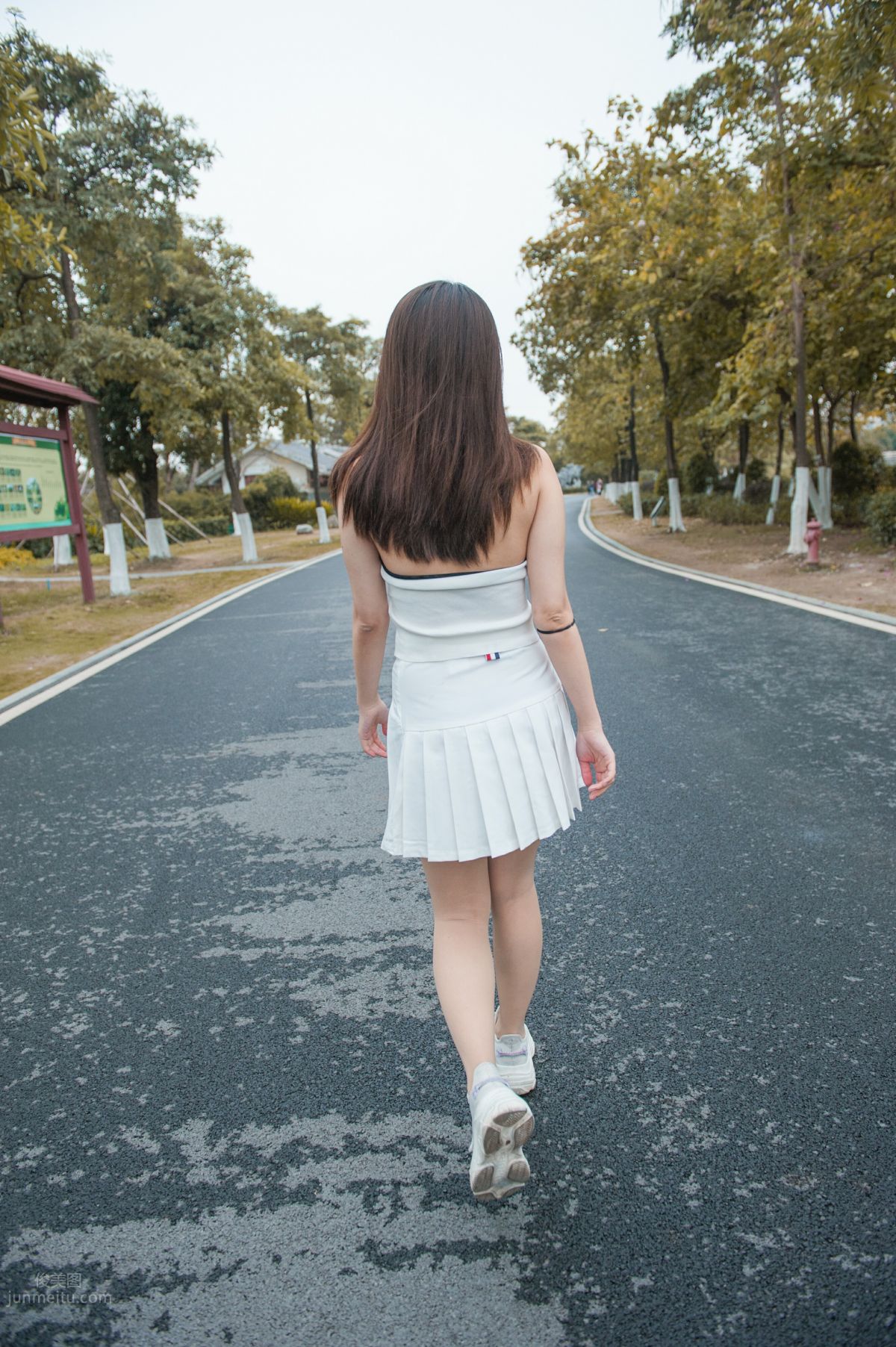 [Mojing Street] 120 Slip Dress Sexy Nude Stockings Girl photo 25