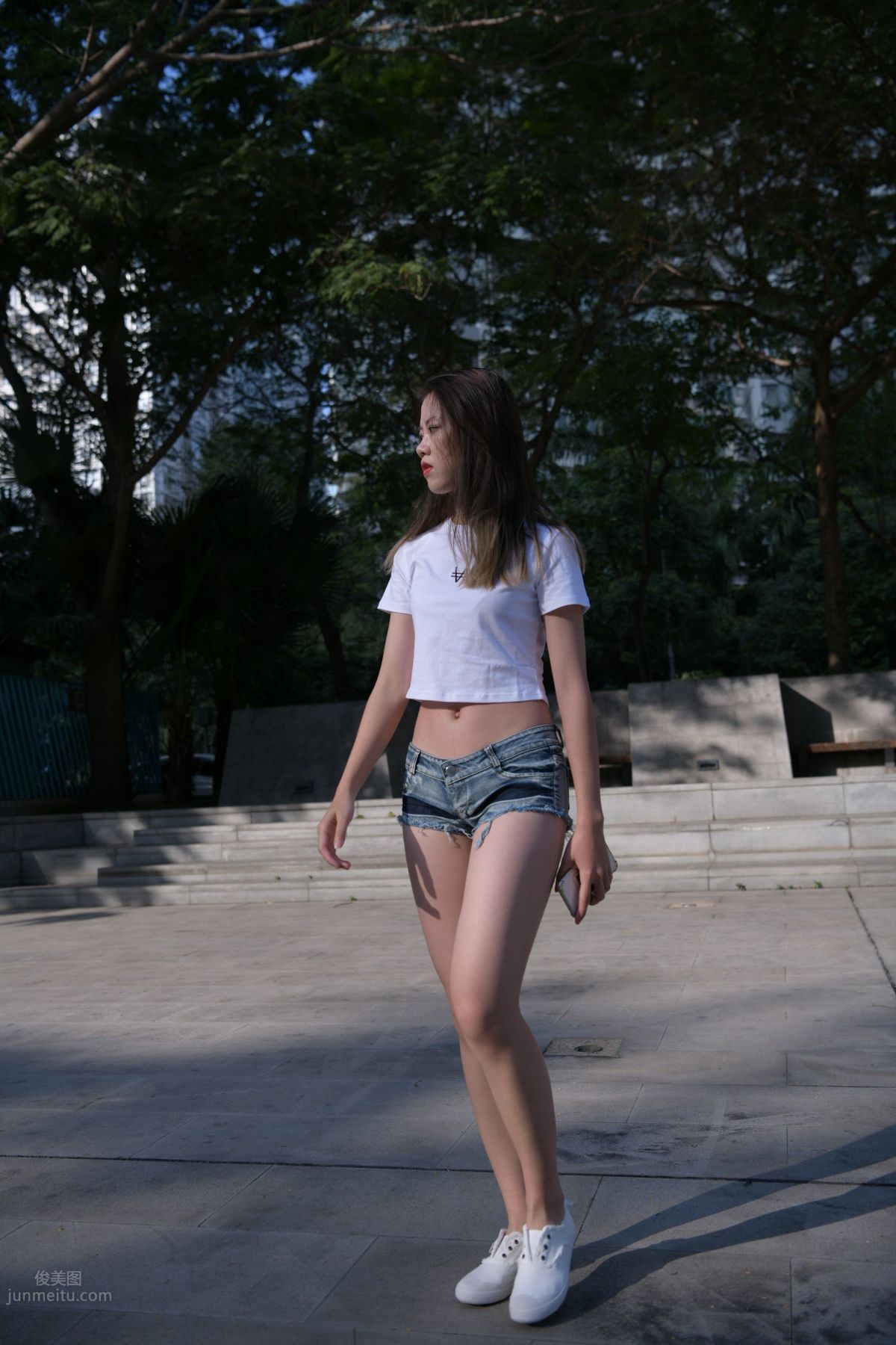 [Mojing Street] 126 Very Sexy Denim Hot Pants Girl photo 59
