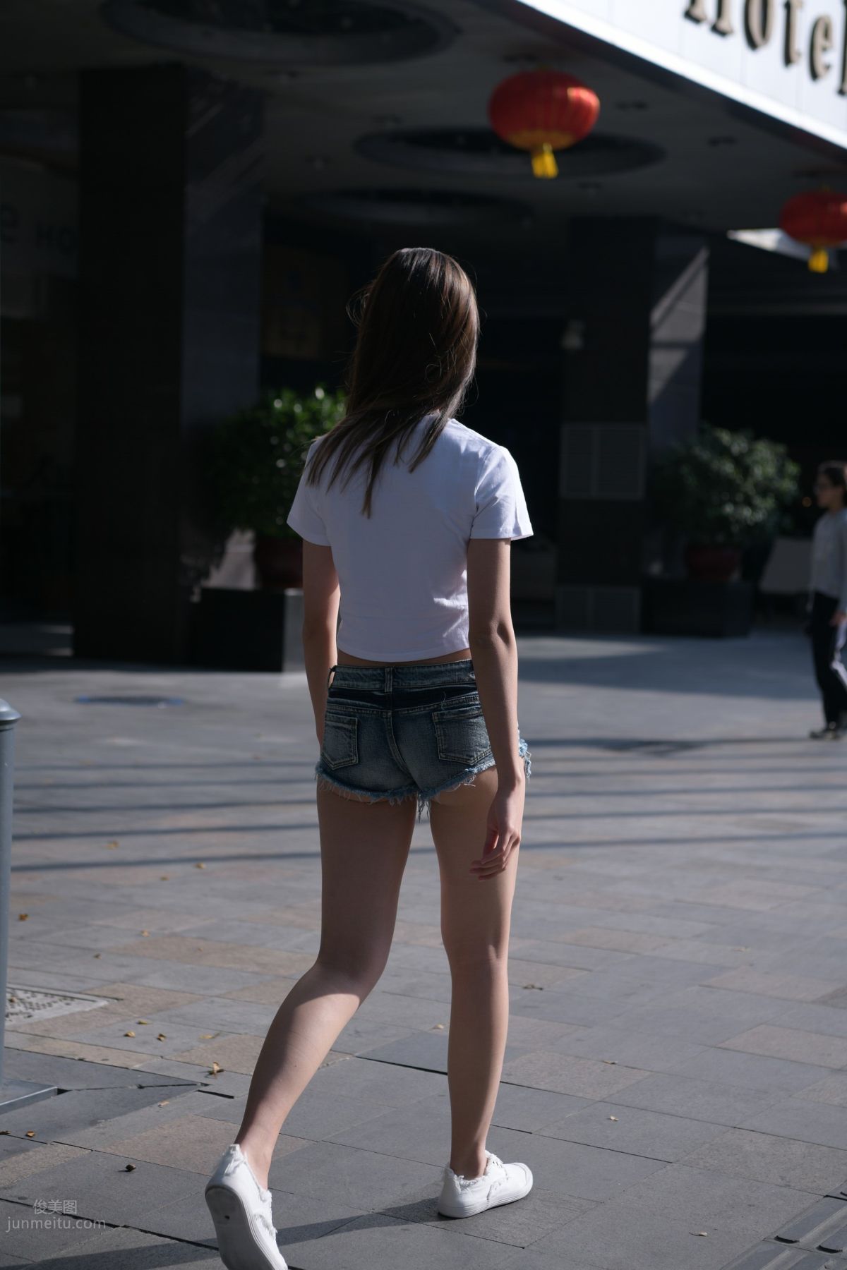 [Mojing Street] 126 Very Sexy Denim Hot Pants Girl photo 88