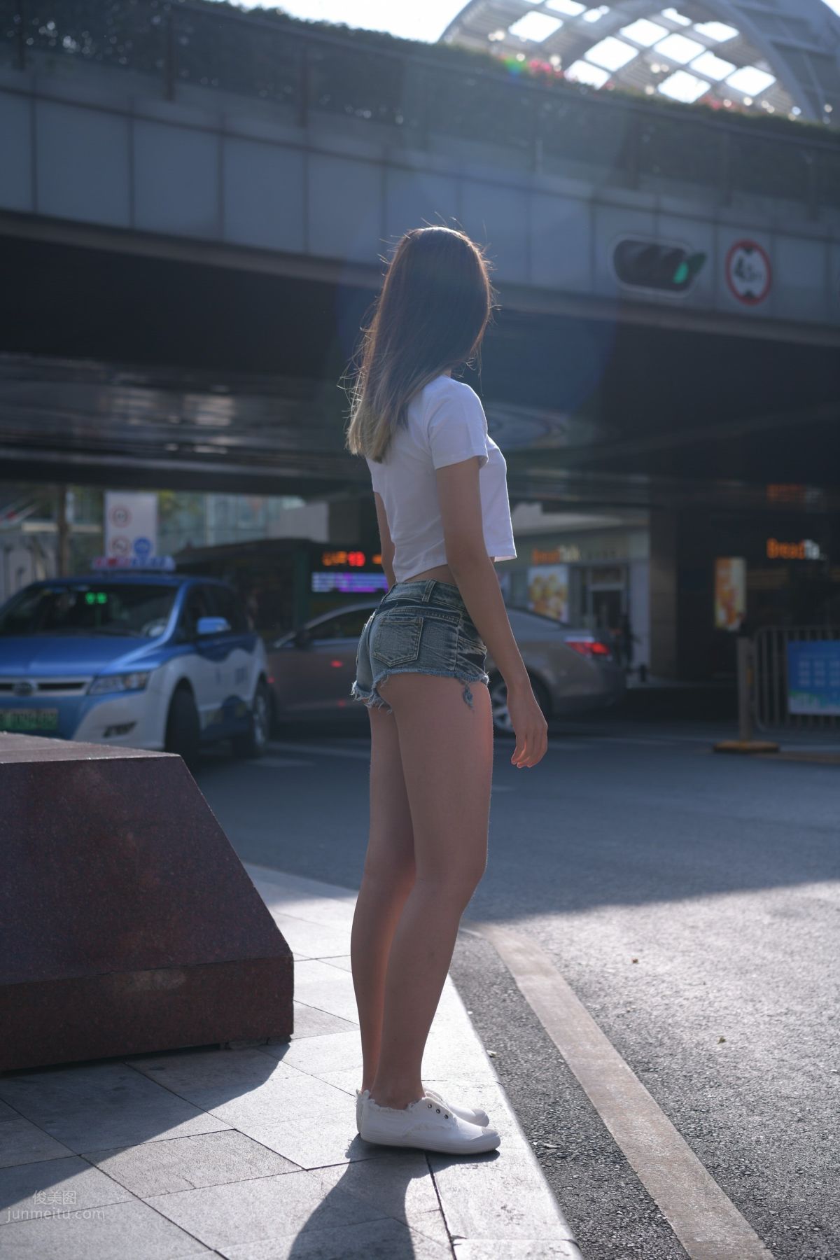 [Mojing Street] 126 Very Sexy Denim Hot Pants Girl photo 96