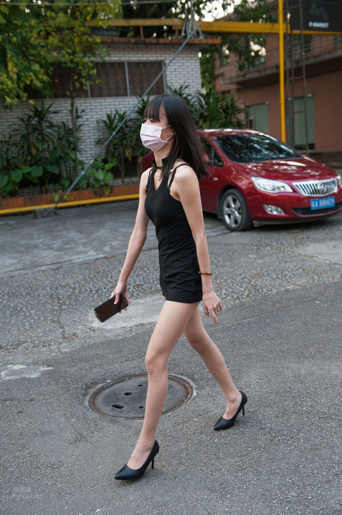 [Mojing Street] 129 Girl in Flesh-Colored Stockings and Bodycon Skirt at the Street Corner photo 158