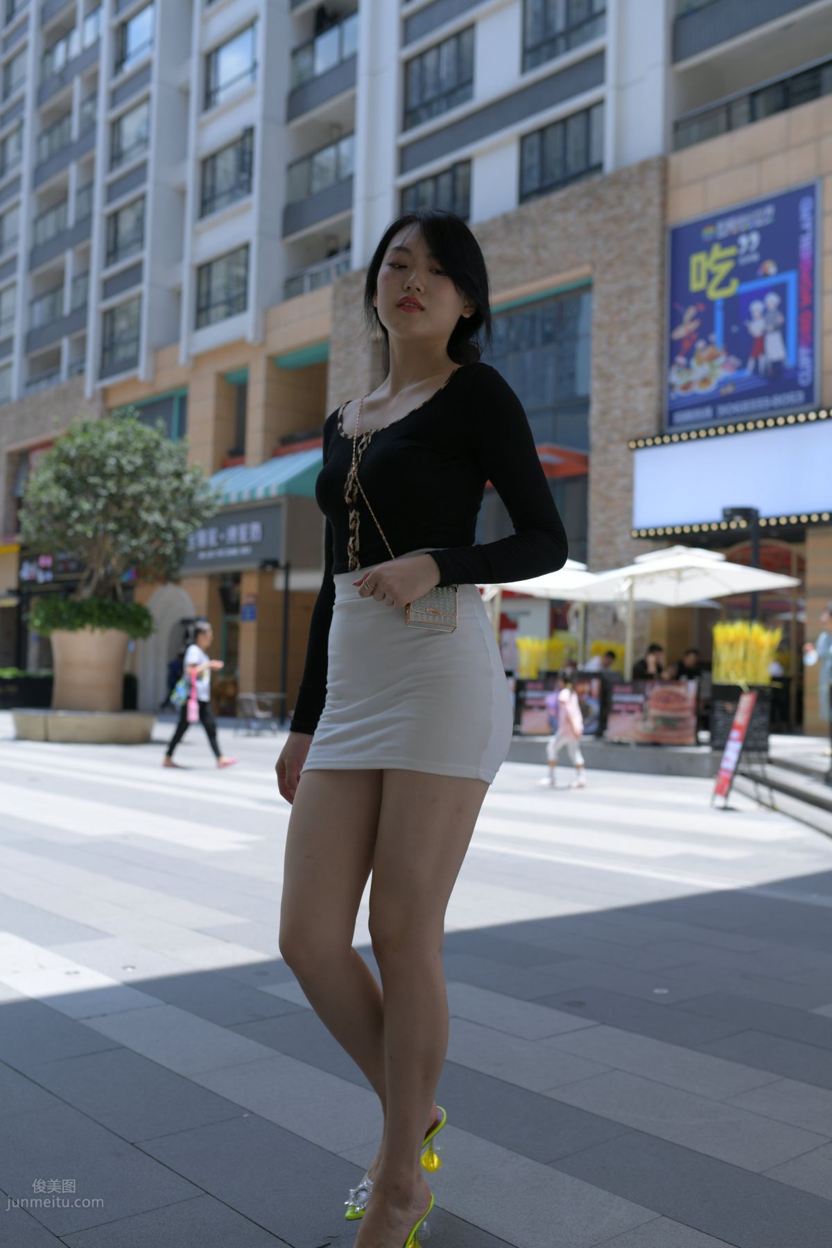 Mojing Street No. 130 photo 288