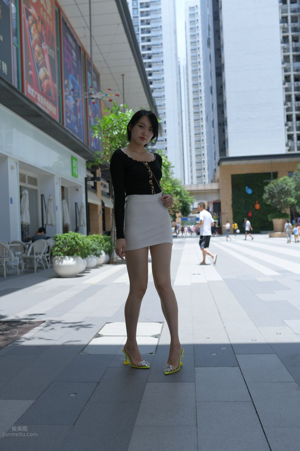 Mojing Street No. 130 photo 352