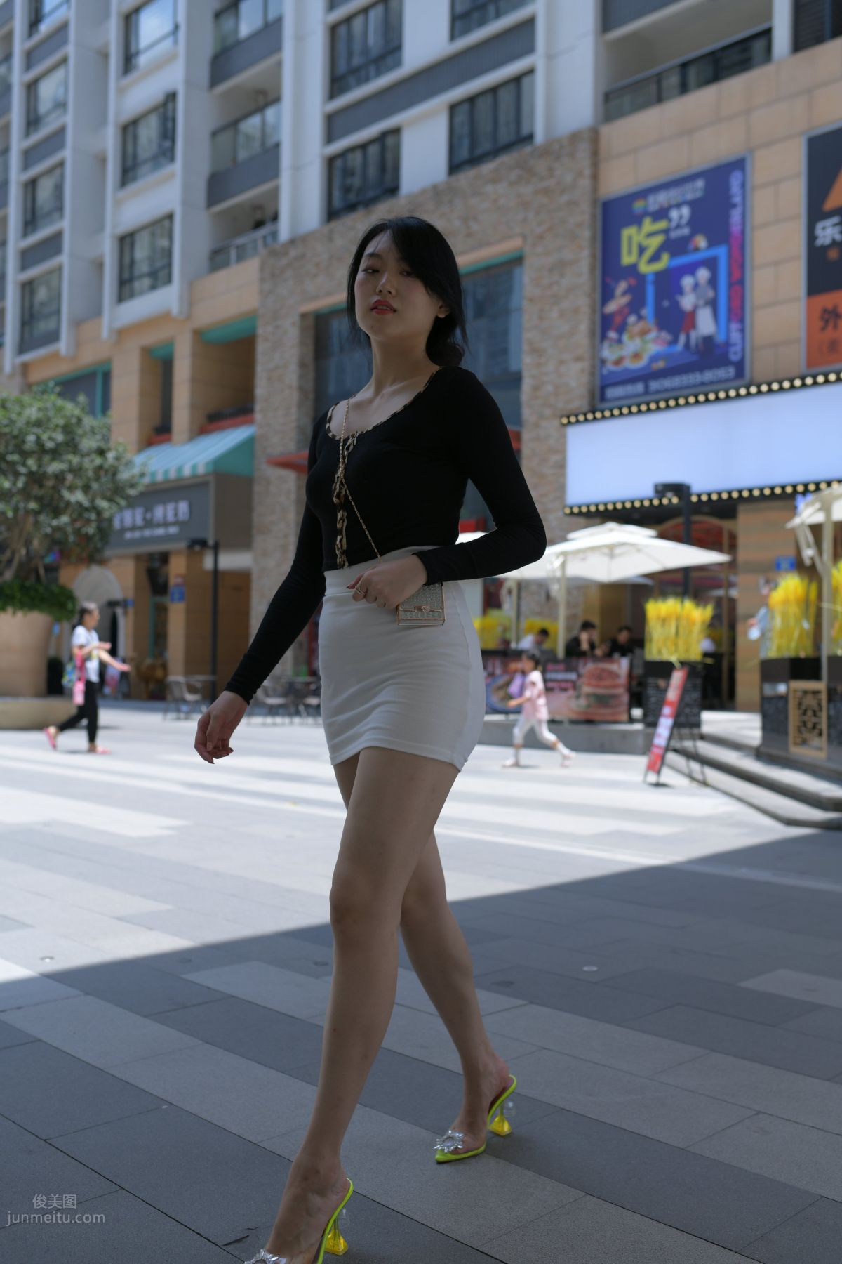 Mojing Street No. 130 photo 287