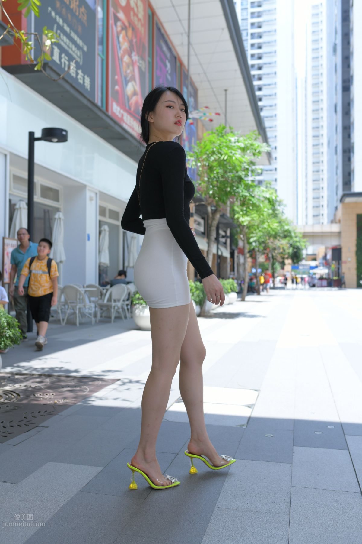 Mojing Street No. 130 photo 322