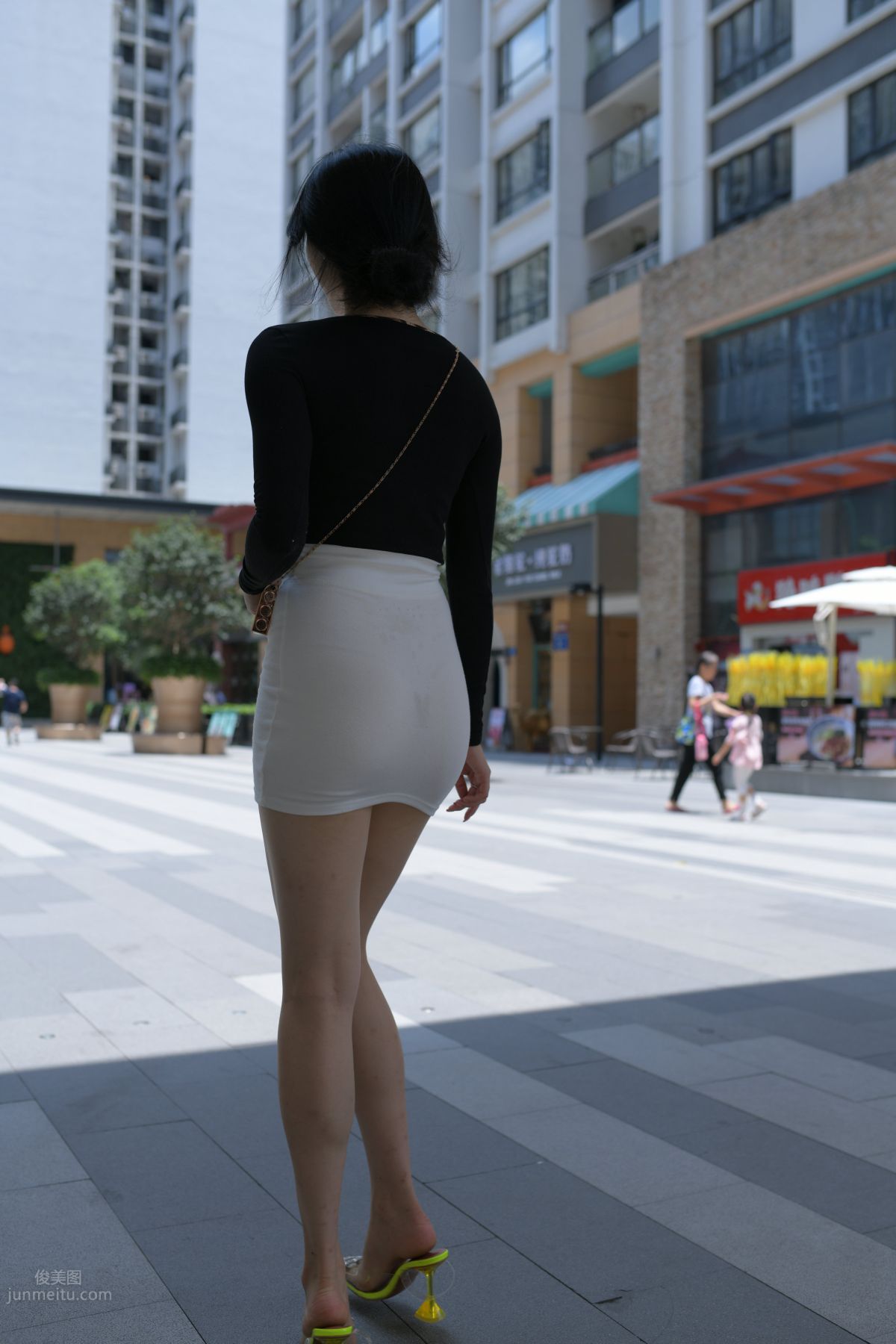 Mojing Street No. 130 photo 295