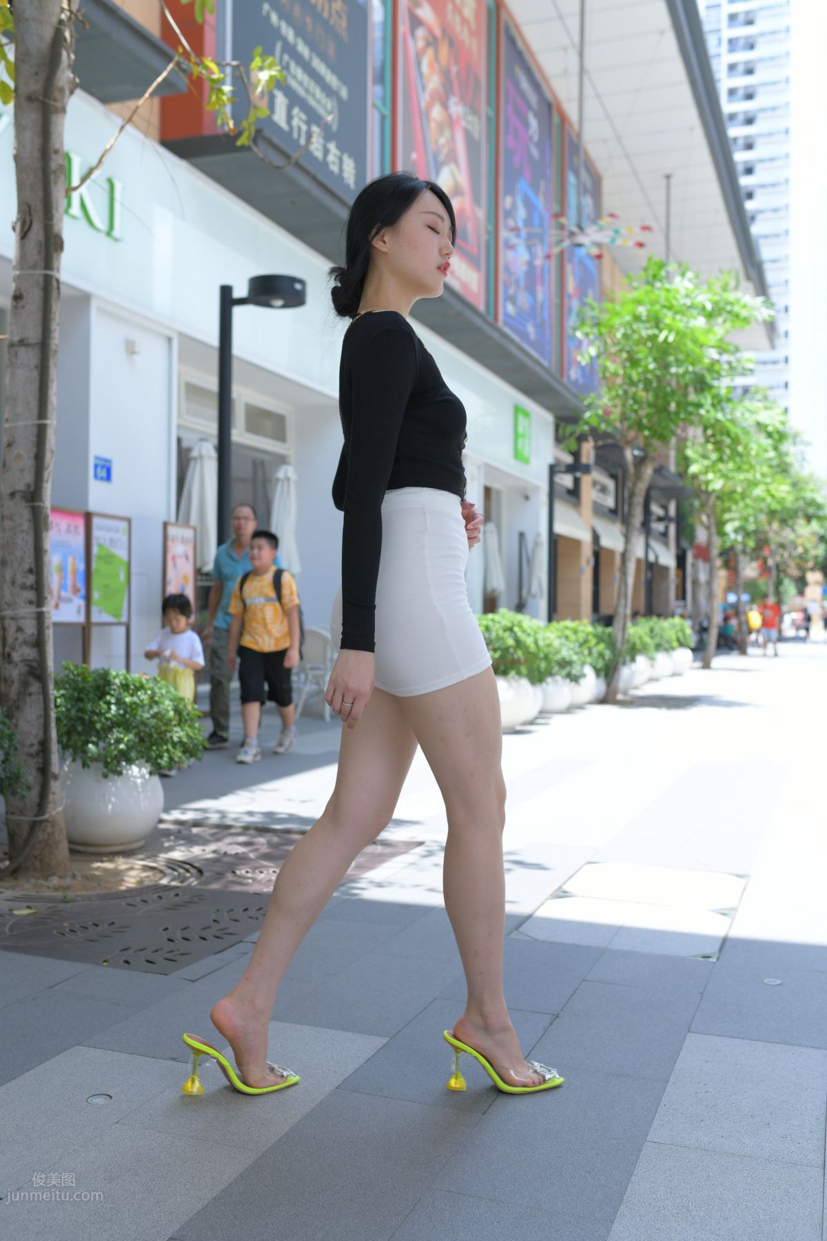 Mojing Street No. 130 photo 319