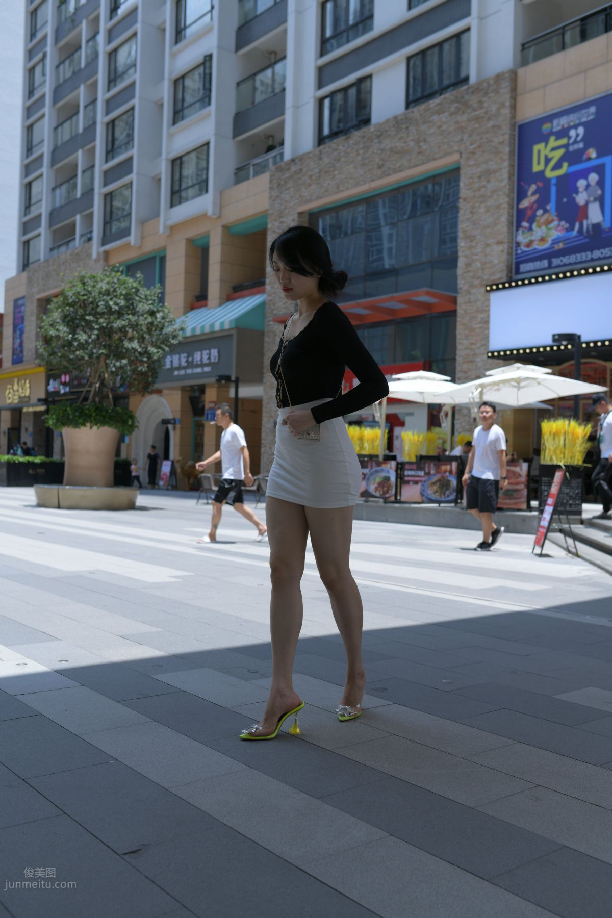 Mojing Street No. 130 photo 343