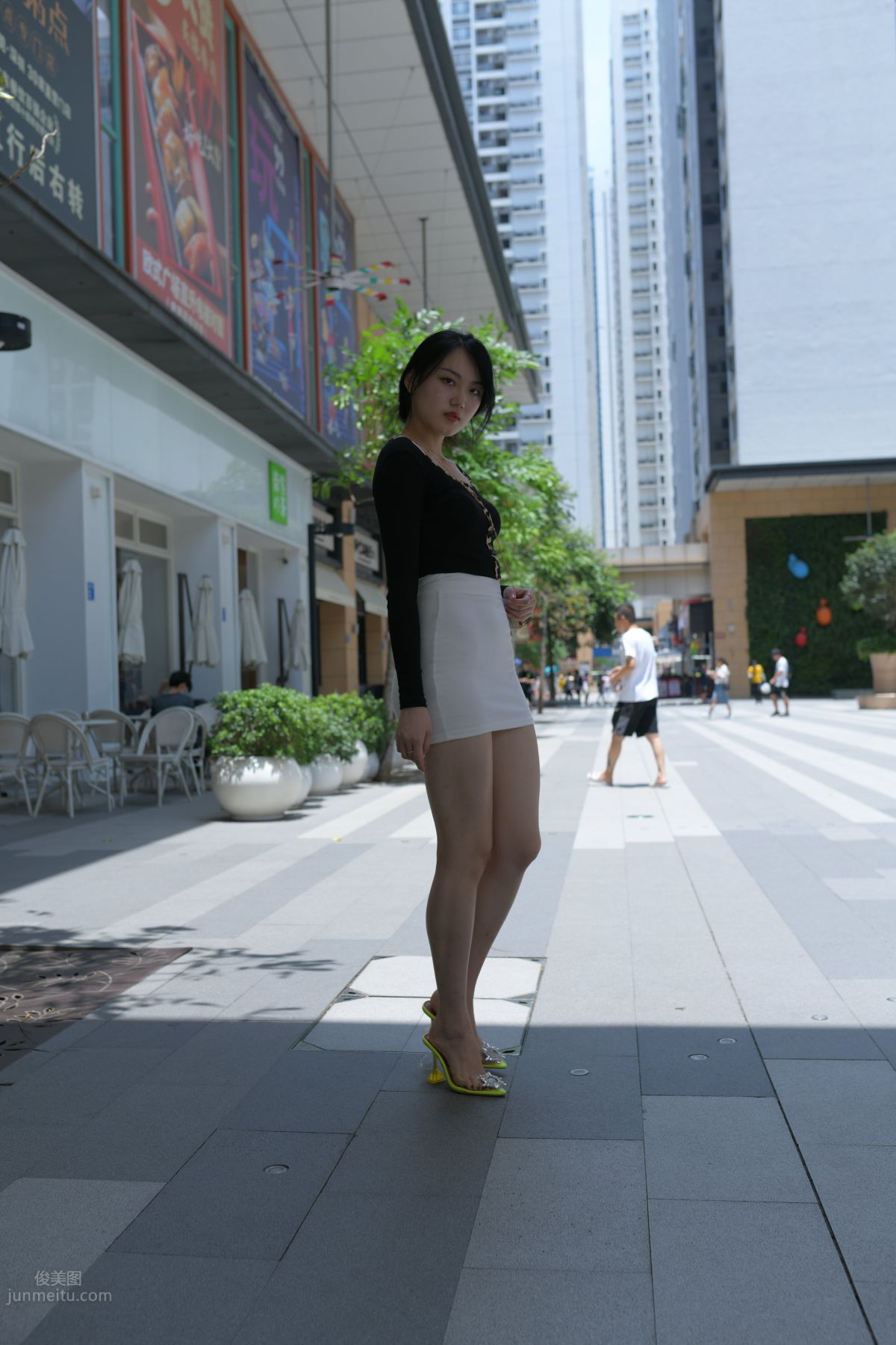 Mojing Street No. 130 photo 354
