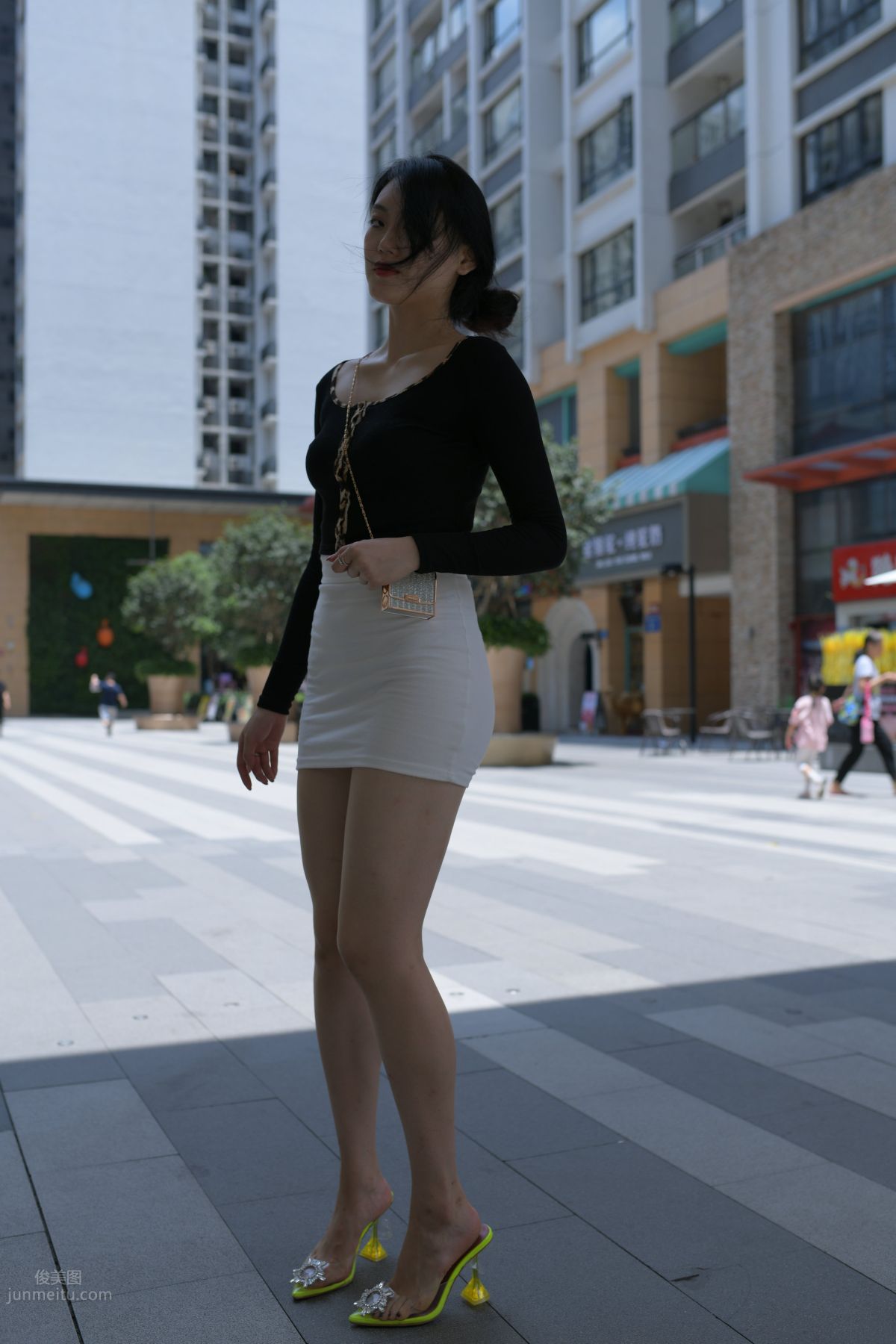 Mojing Street No. 130 photo 298