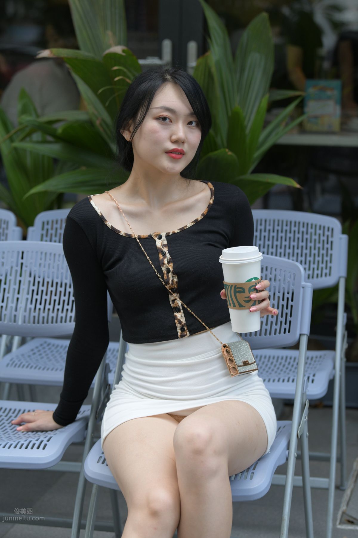 Mojing Street No. 130 photo 209