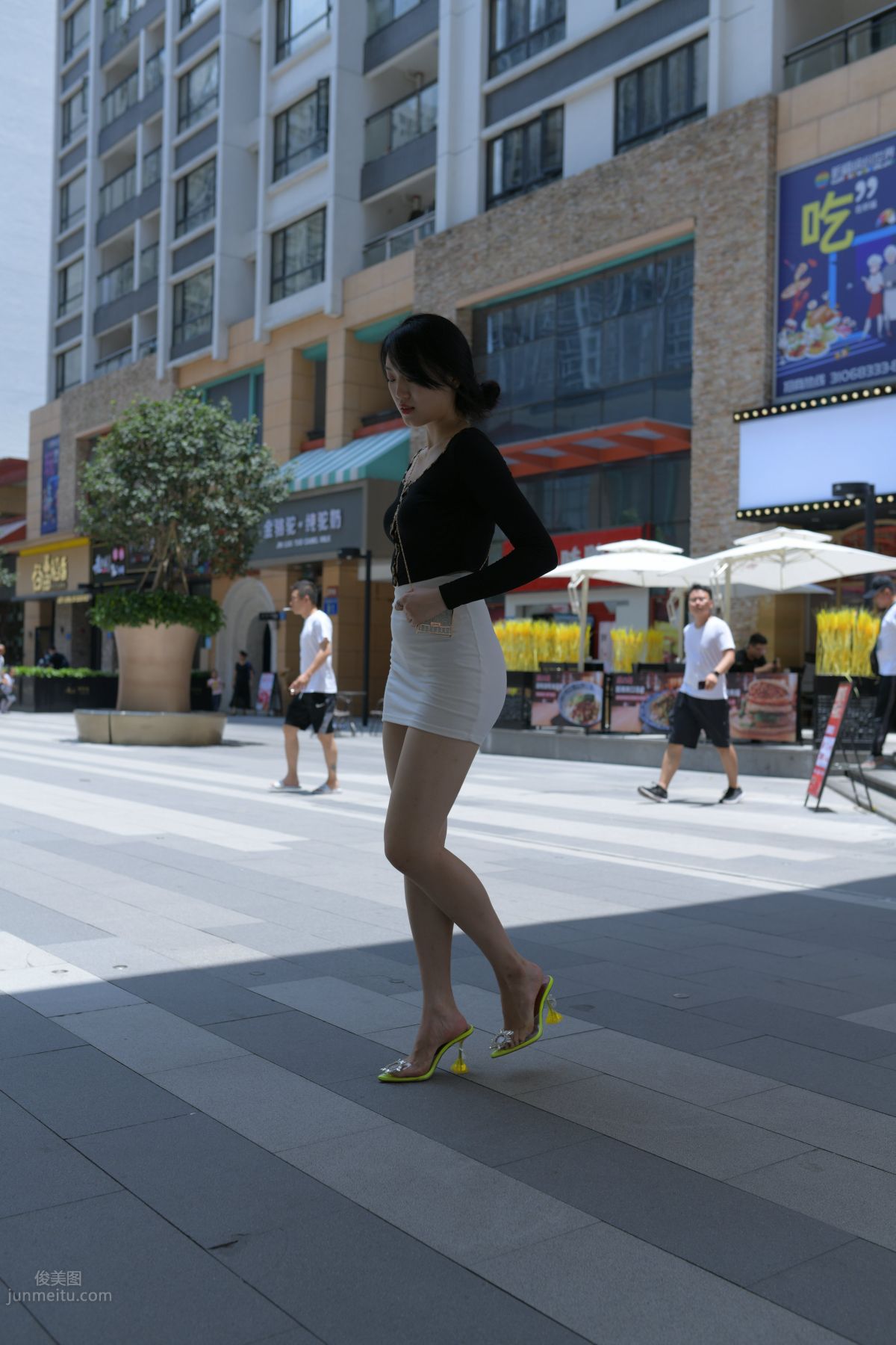 Mojing Street No. 130 photo 345