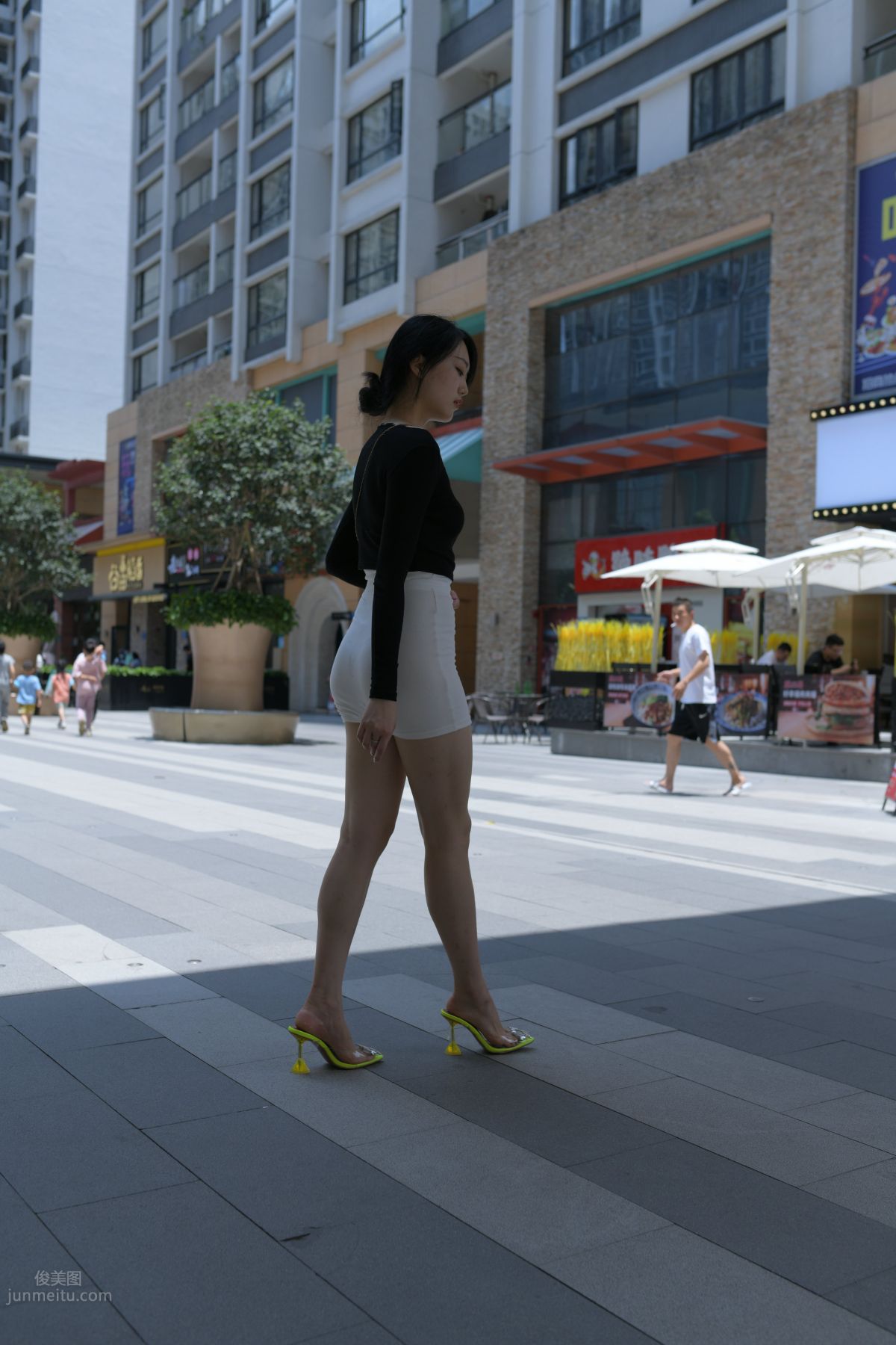 Mojing Street No. 130 photo 337
