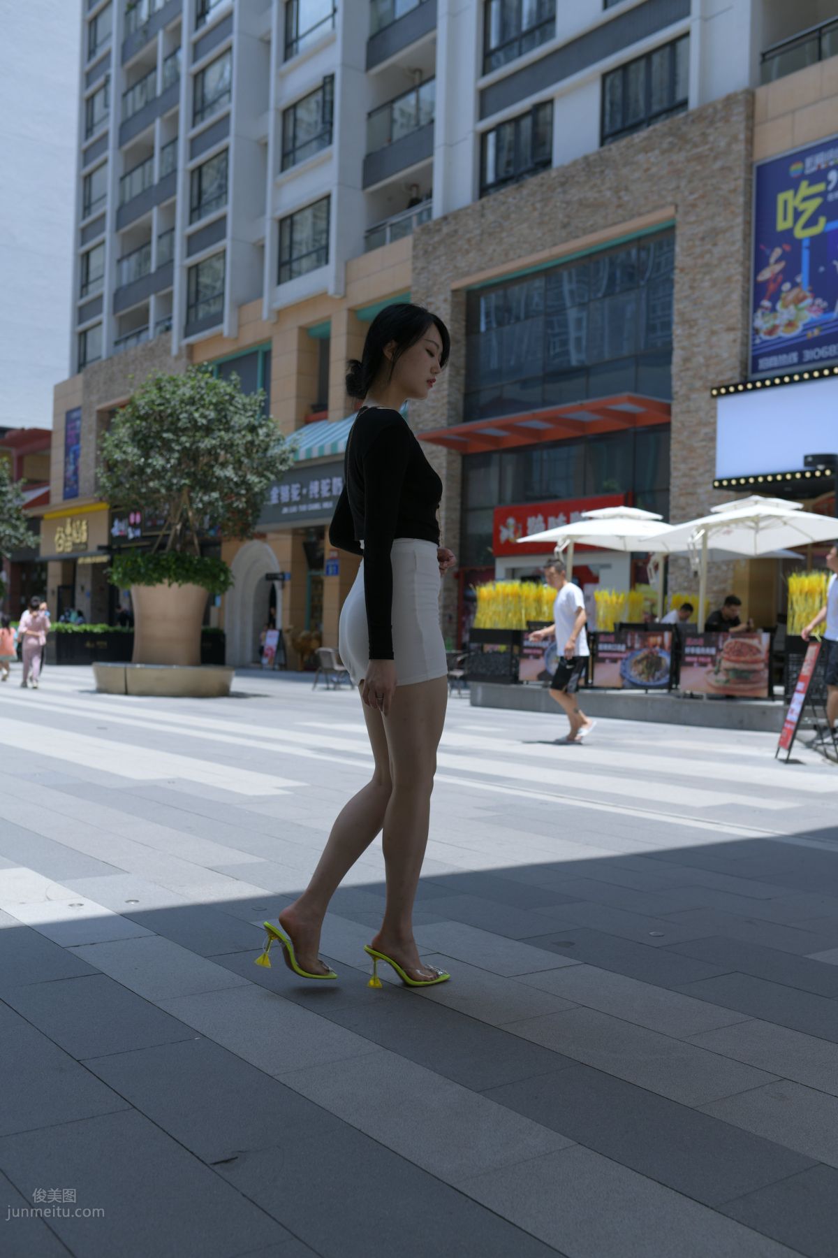 Mojing Street No. 130 photo 338