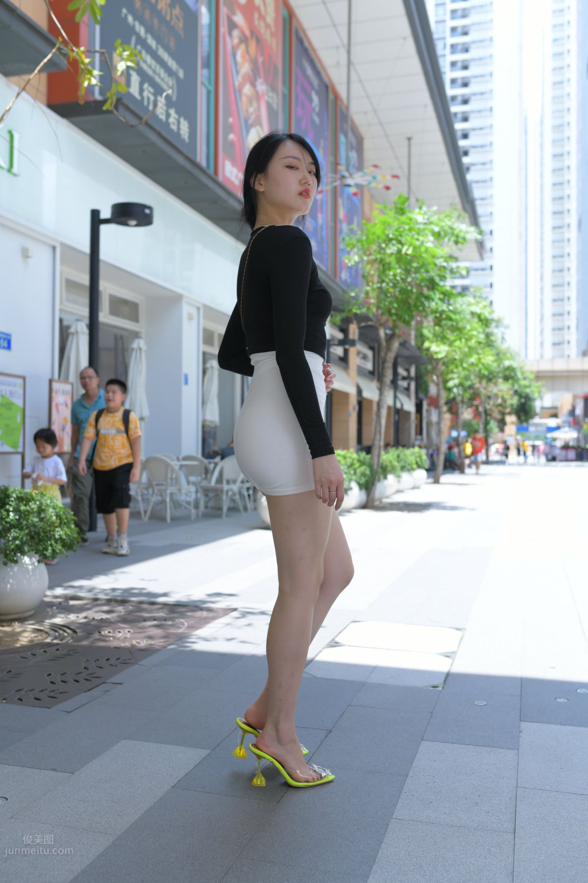 Mojing Street No. 130 photo 321