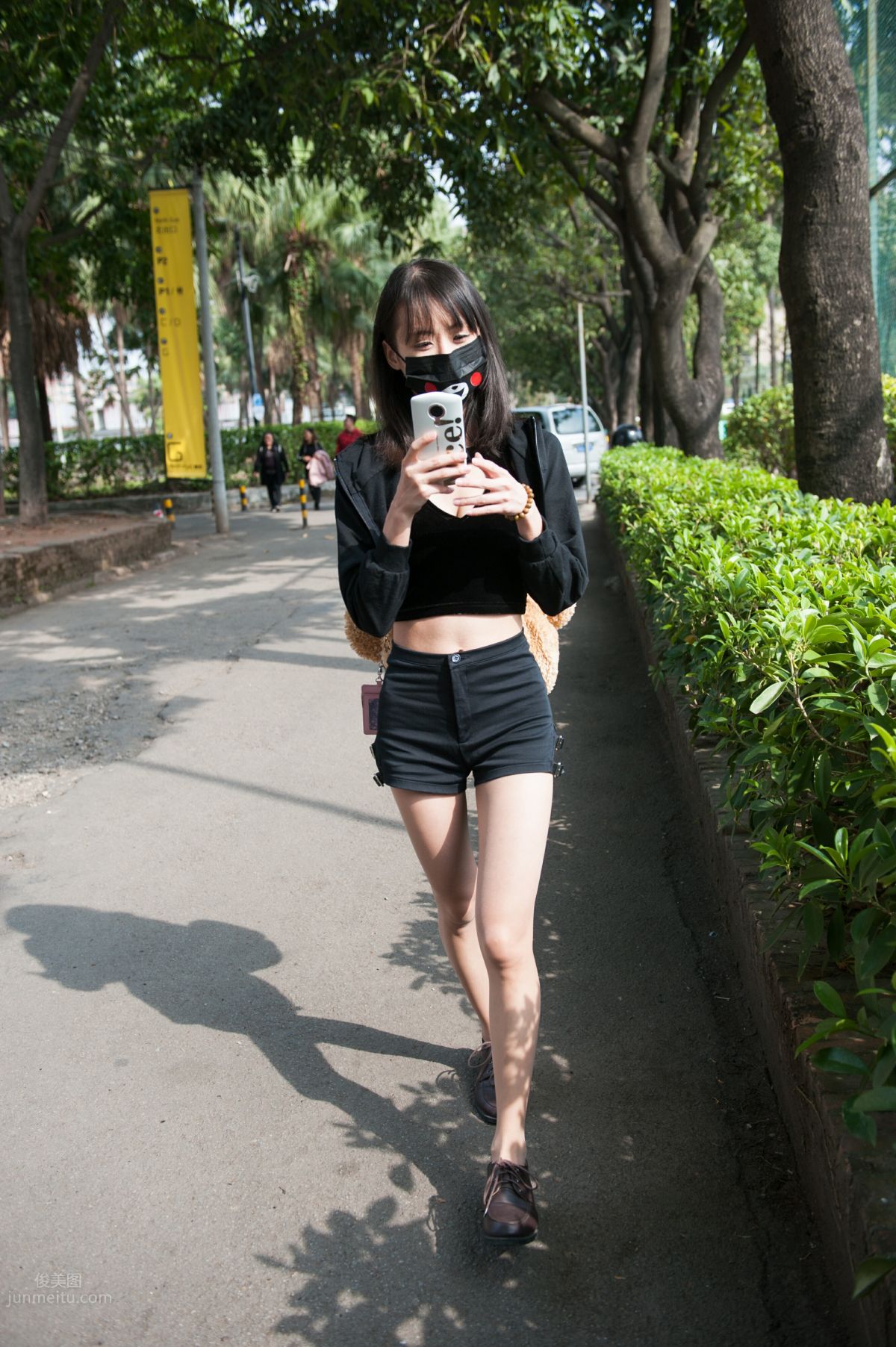 [Mojing Street] 132 Girl with Flesh-Colored Stockings and Beautiful Legs at the Football Field, Your Smile Cannot Be Hidden by a Mask photo 22