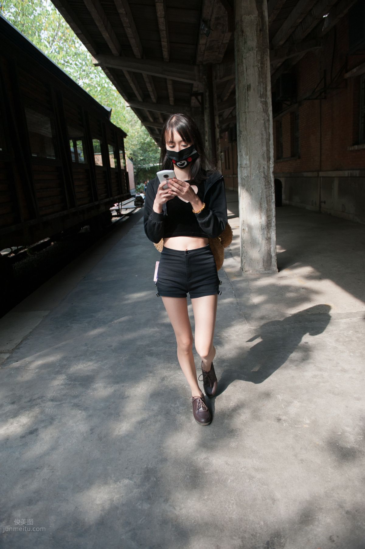 [Mojing Street] 132 Girl with Flesh-Colored Stockings and Beautiful Legs at the Football Field, Your Smile Cannot Be Hidden by a Mask photo 57