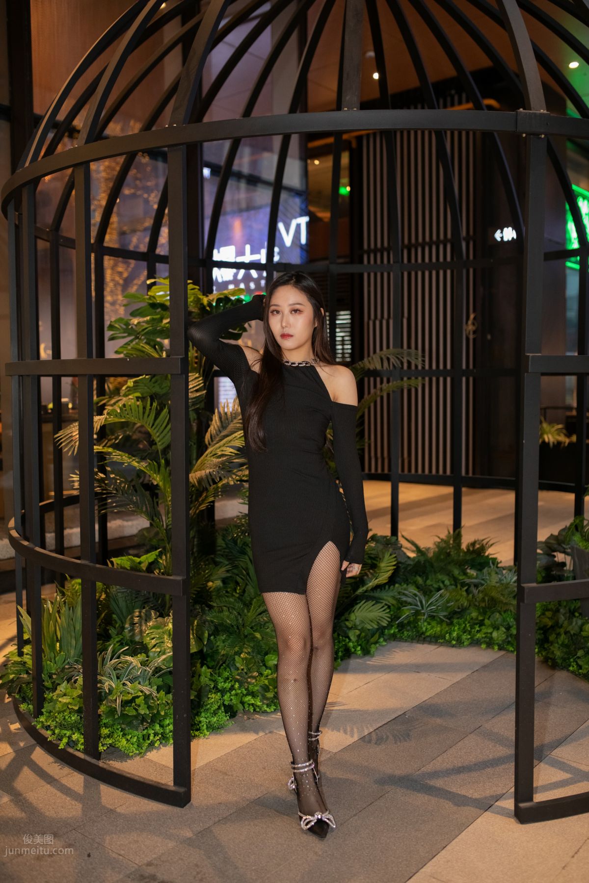 [Mojing Street] 133 Very Sexy Girl in Fishnet Stockings photo 69