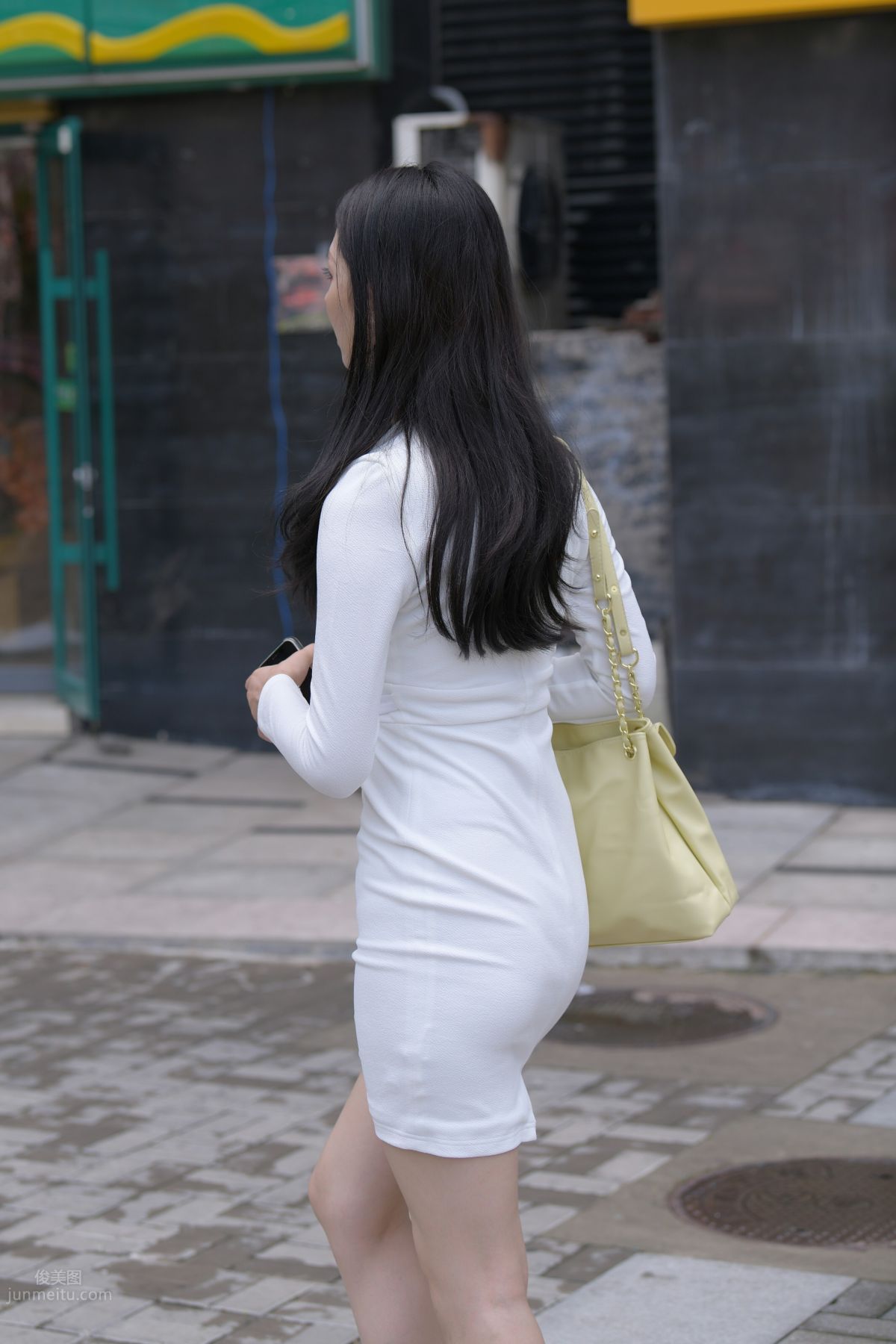 [Mojing Street] 137 Street Snap of a Beauty in White Uniform photo 109