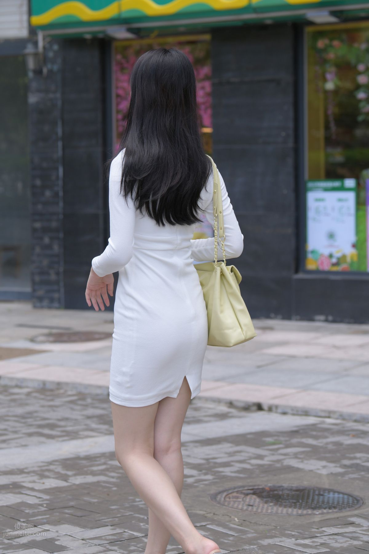 [Mojing Street] 137 Street Snap of a Beauty in White Uniform photo 115